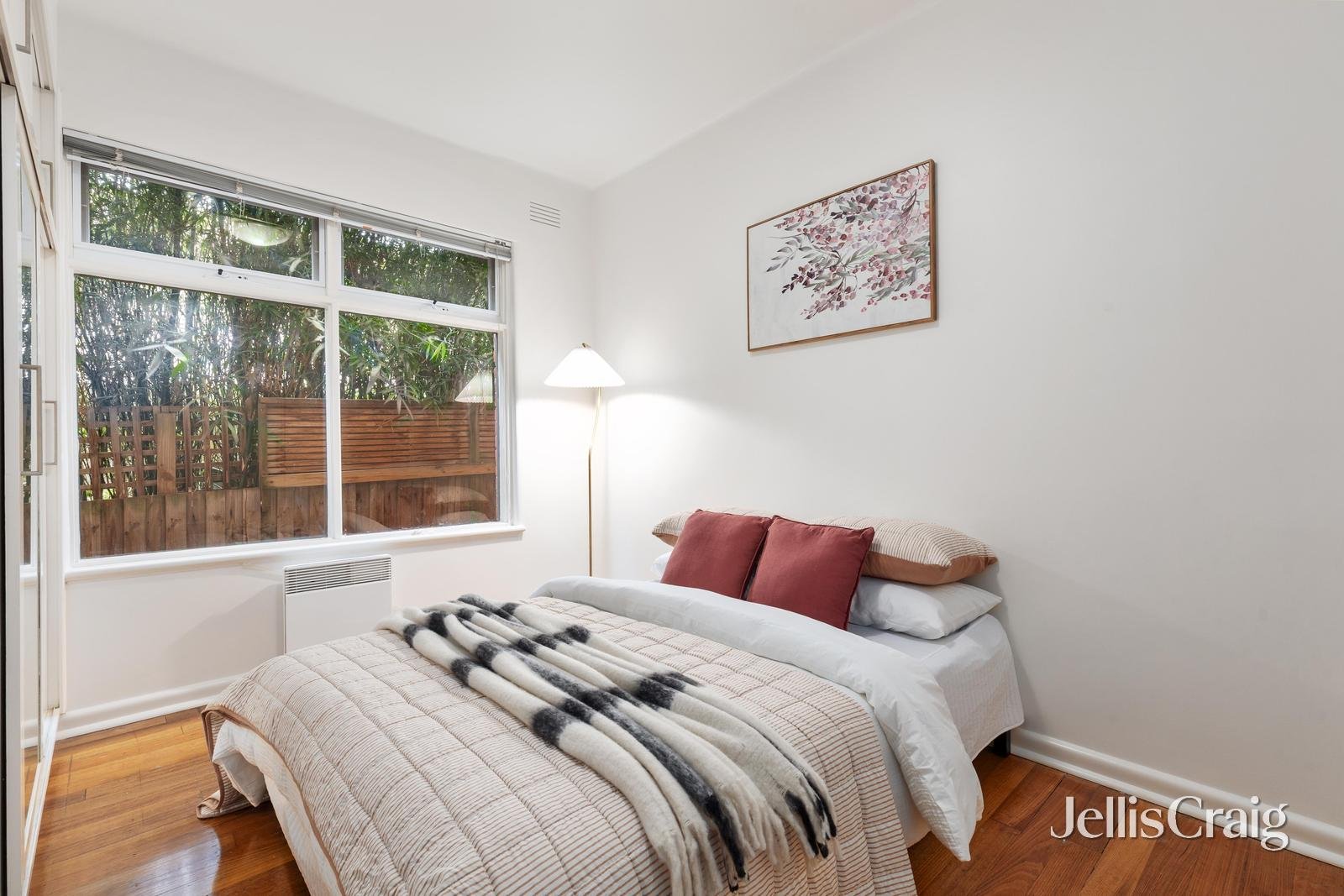 2/70a Wattle Road, Hawthorn image 8