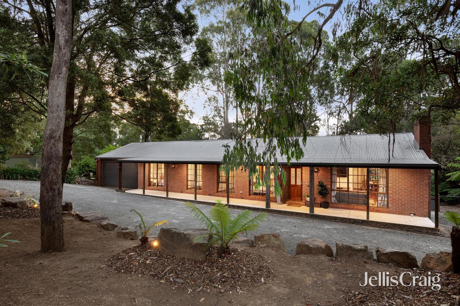 271 Kinglake Glenburn Road, Kinglake image 1