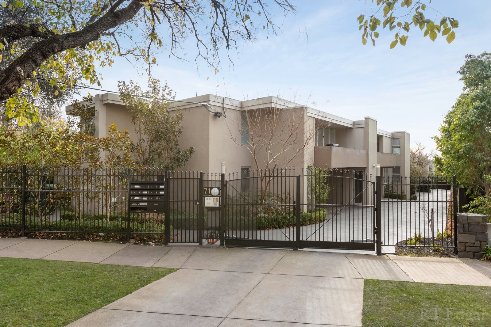 Property Gallery - Main Image