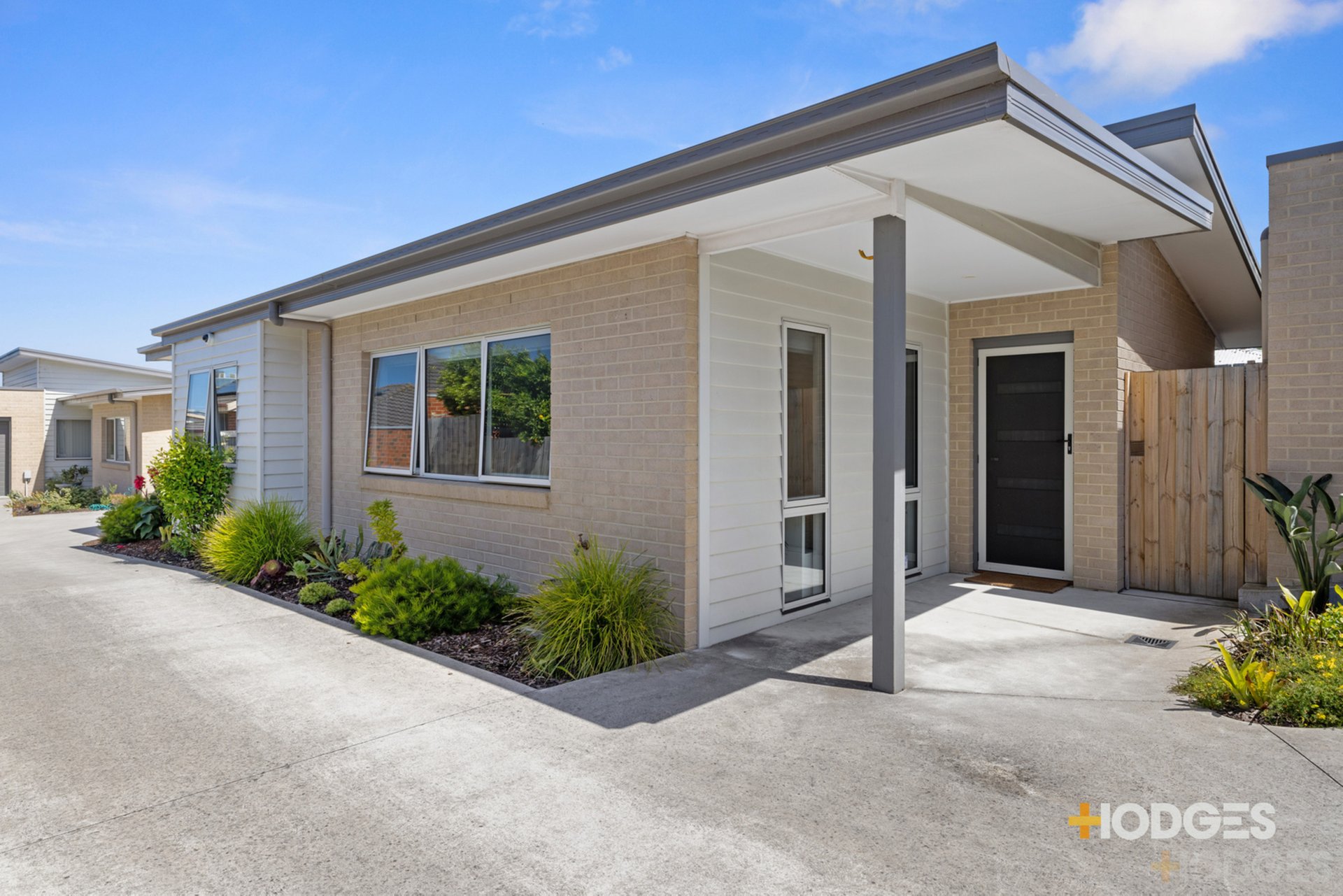 2 / 71 Mckenzie Street Wonthaggi