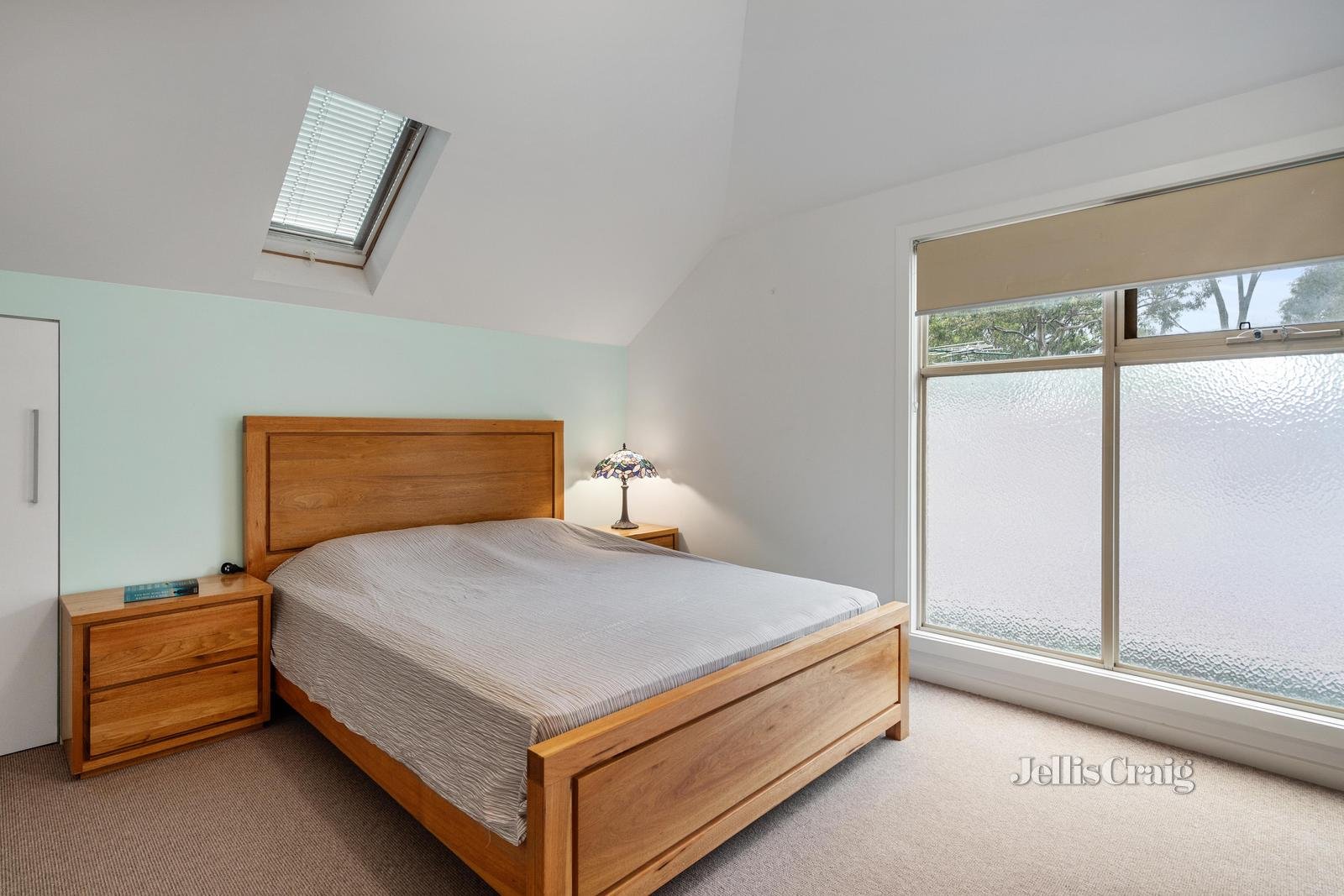 2/71 Plenty Lane, Greensborough image 9