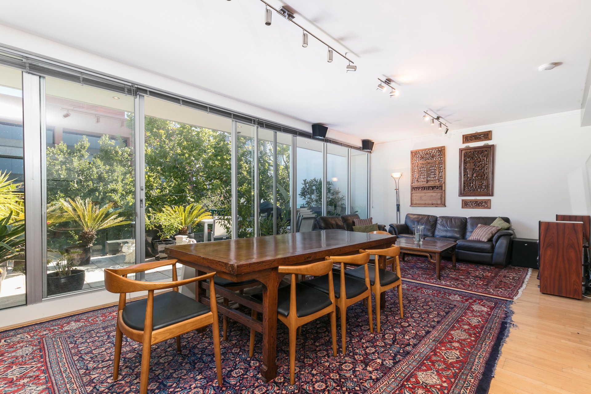 27/100 Queensberry Street, CARLTON VIC 3053