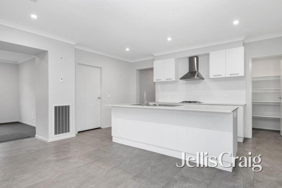 2/711 Bond Street, Mount&nbsp;Pleasant image 2