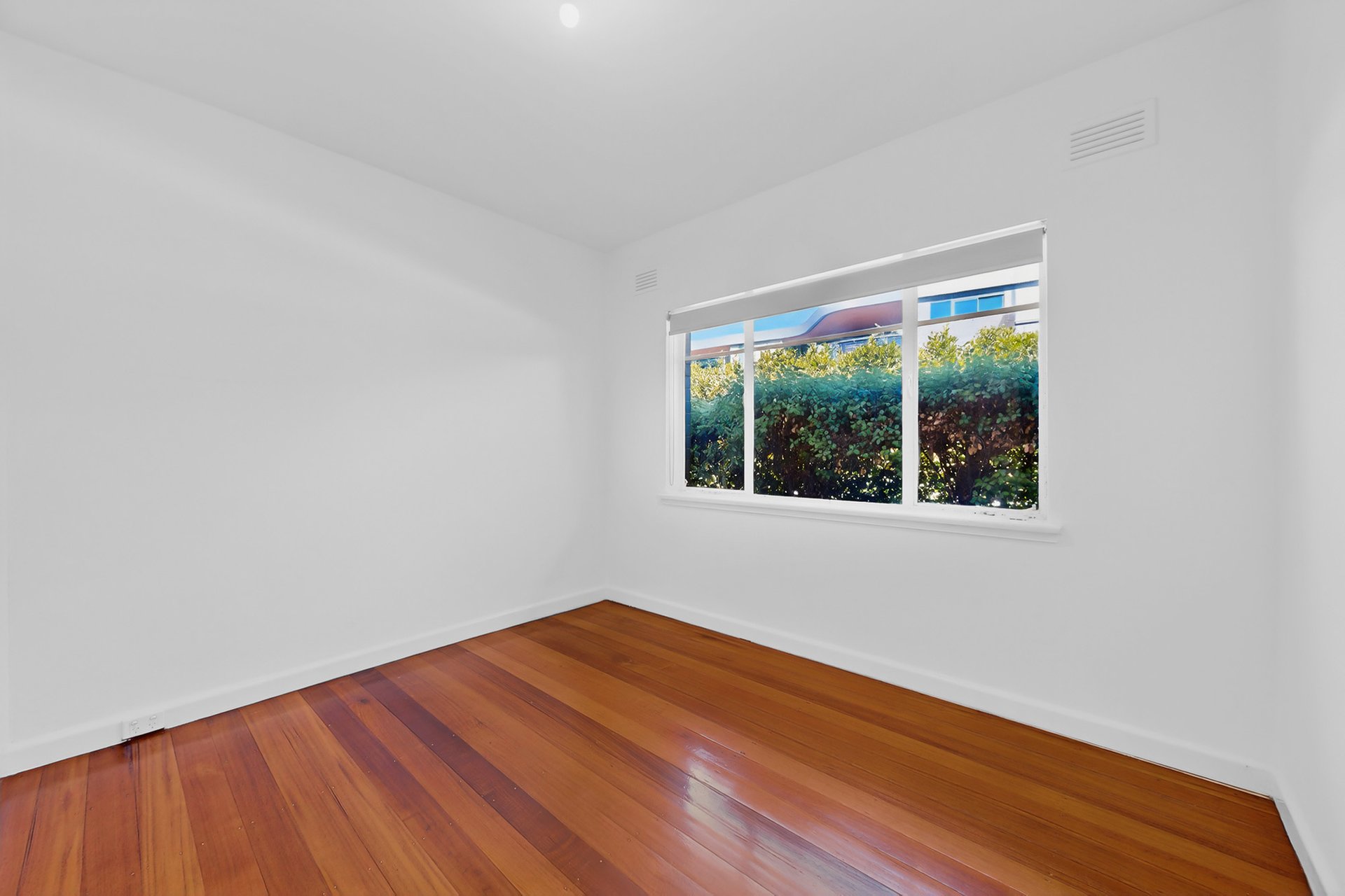 2/712 Burwood Road, Hawthorn East image 7