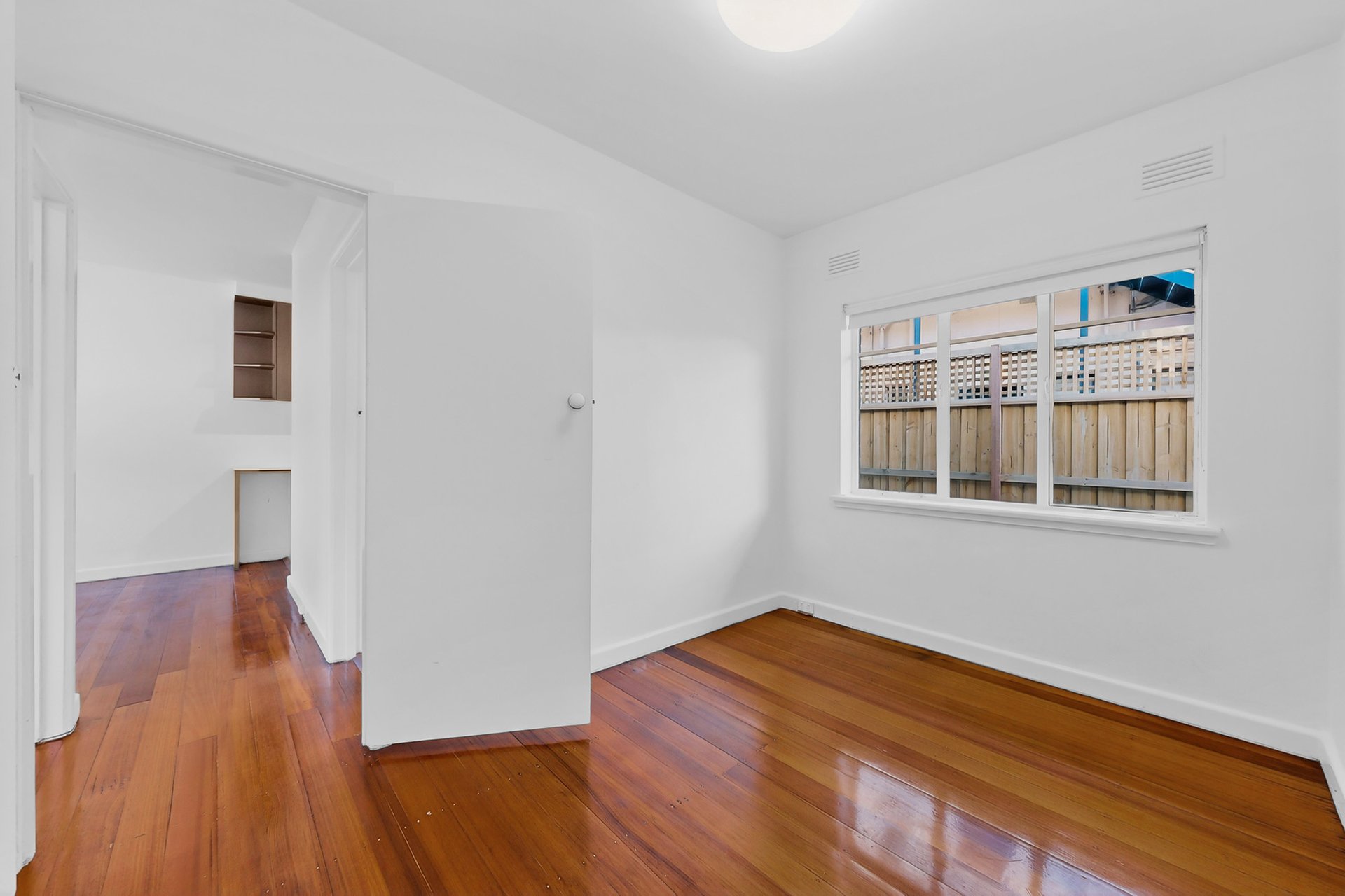 2/712 Burwood Road, Hawthorn East image 9