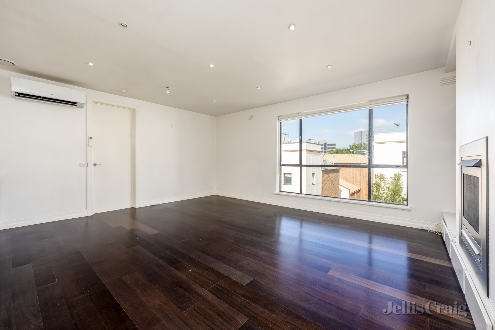 27/123 Millswyn Street, South Yarra image 1