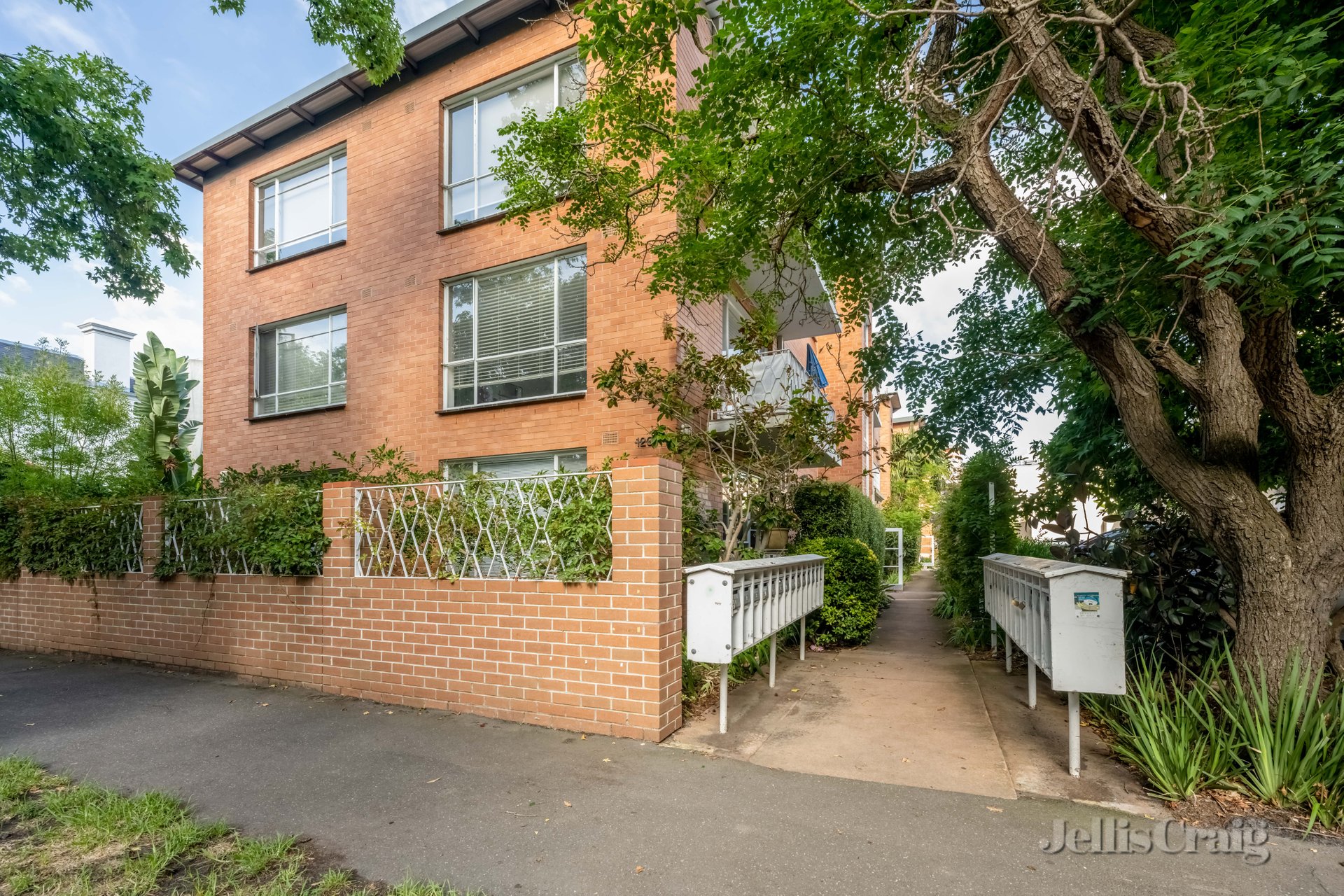 27/123 Millswyn Street, South Yarra image 6