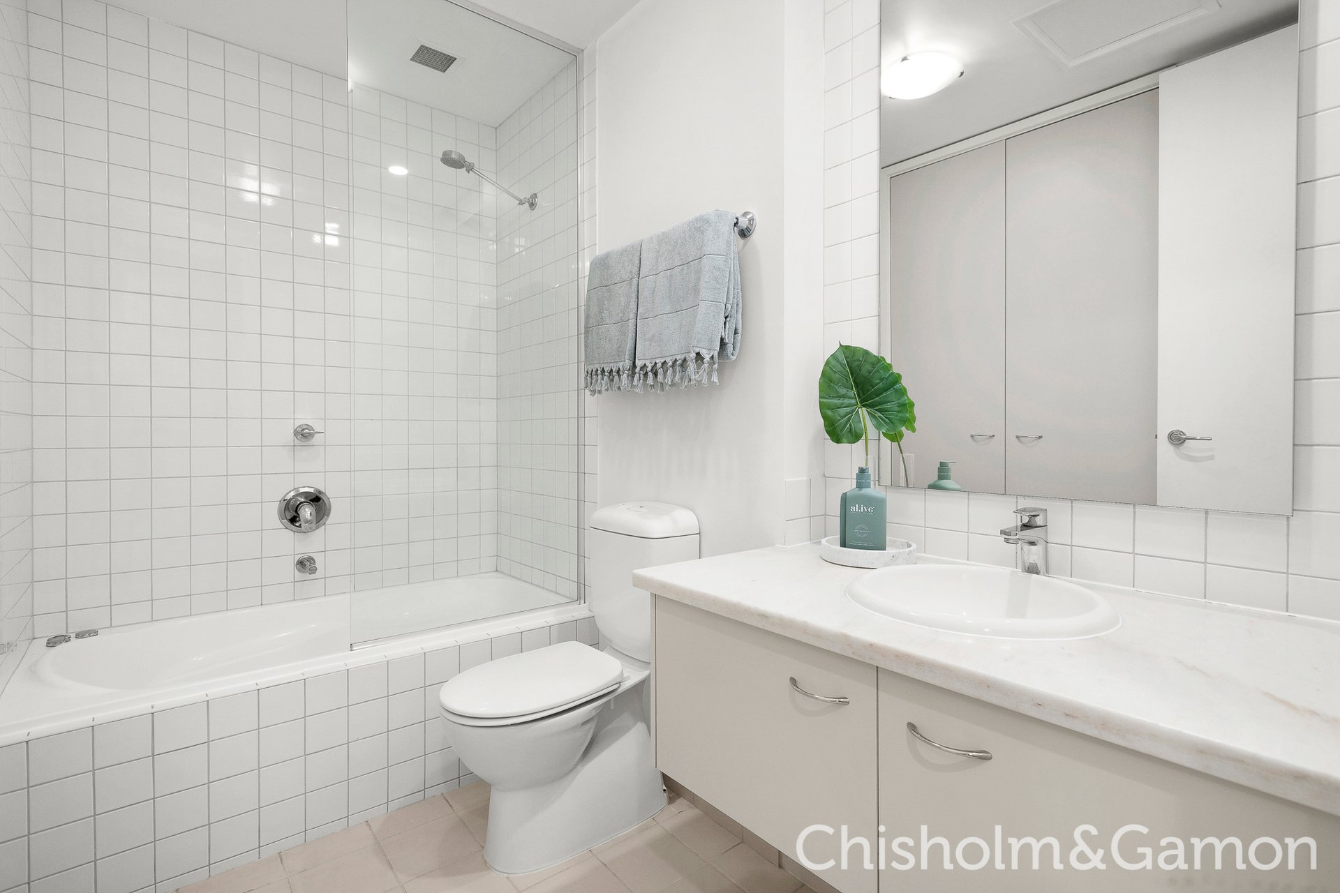 27/125 Ormond Road, Elwood image 9