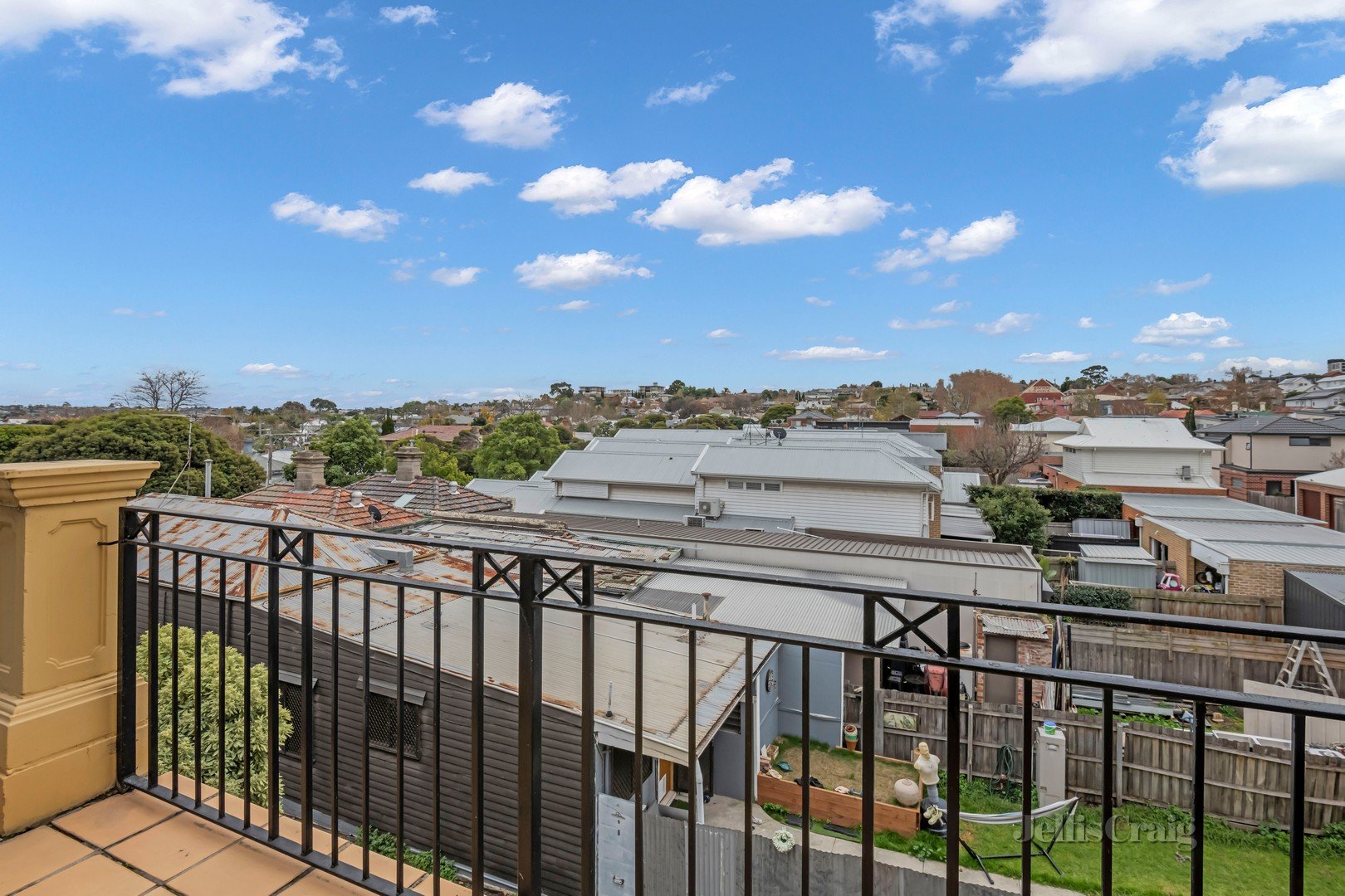 27/128 Maribyrnong Road, Moonee Ponds image 11