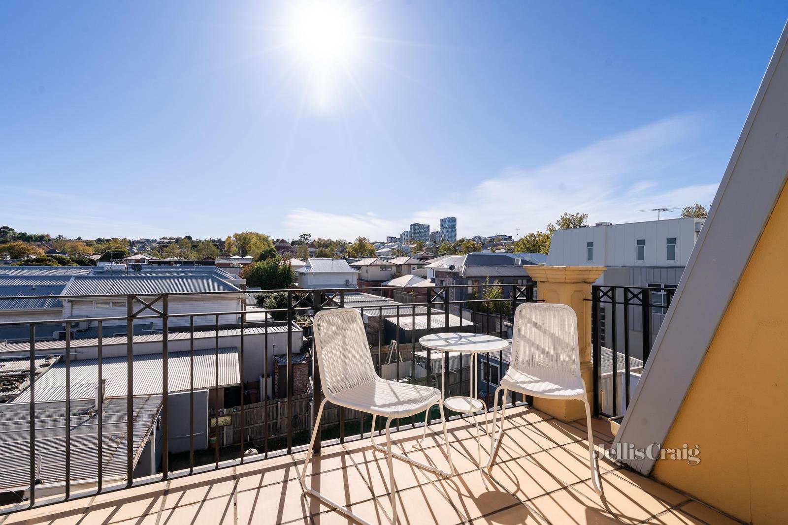 27/128 Maribyrnong Road, Moonee Ponds image 9