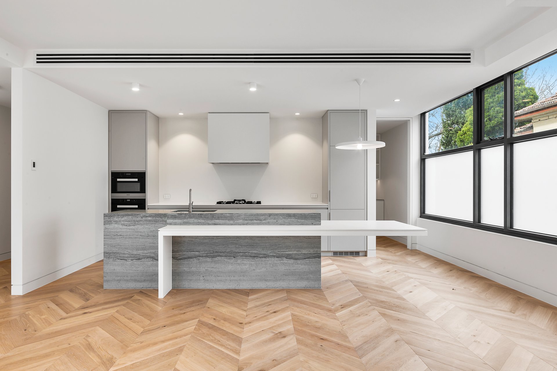 Property Gallery Thumbnail 2