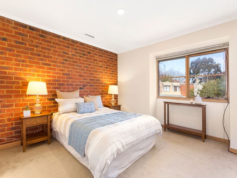 27/16-20 Milton Street, Elwood image 4