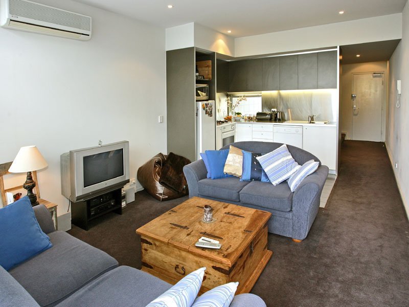 27/181 Bay Street, Port Melbourne image 3