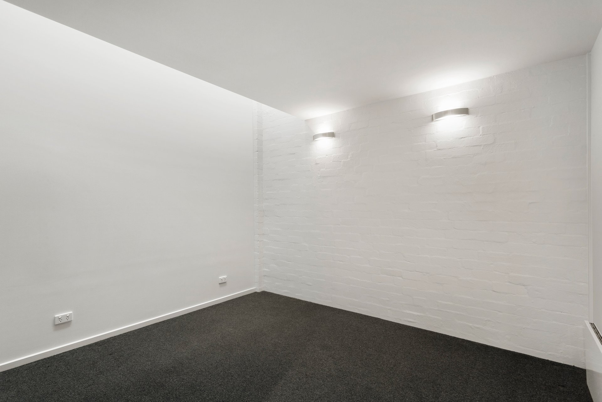 Property Gallery Thumbnail 5