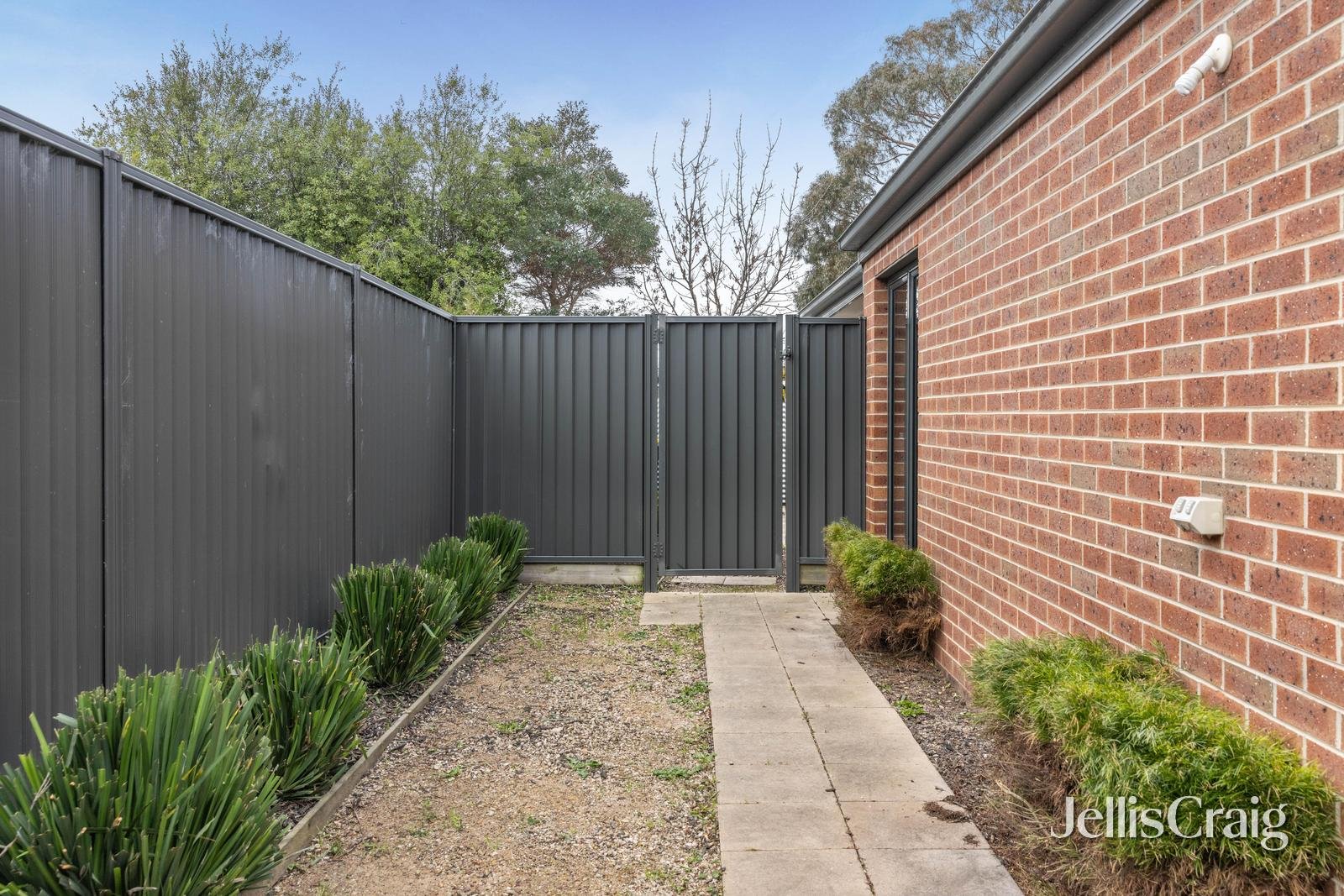2/719 La Trobe Street, Redan image 13