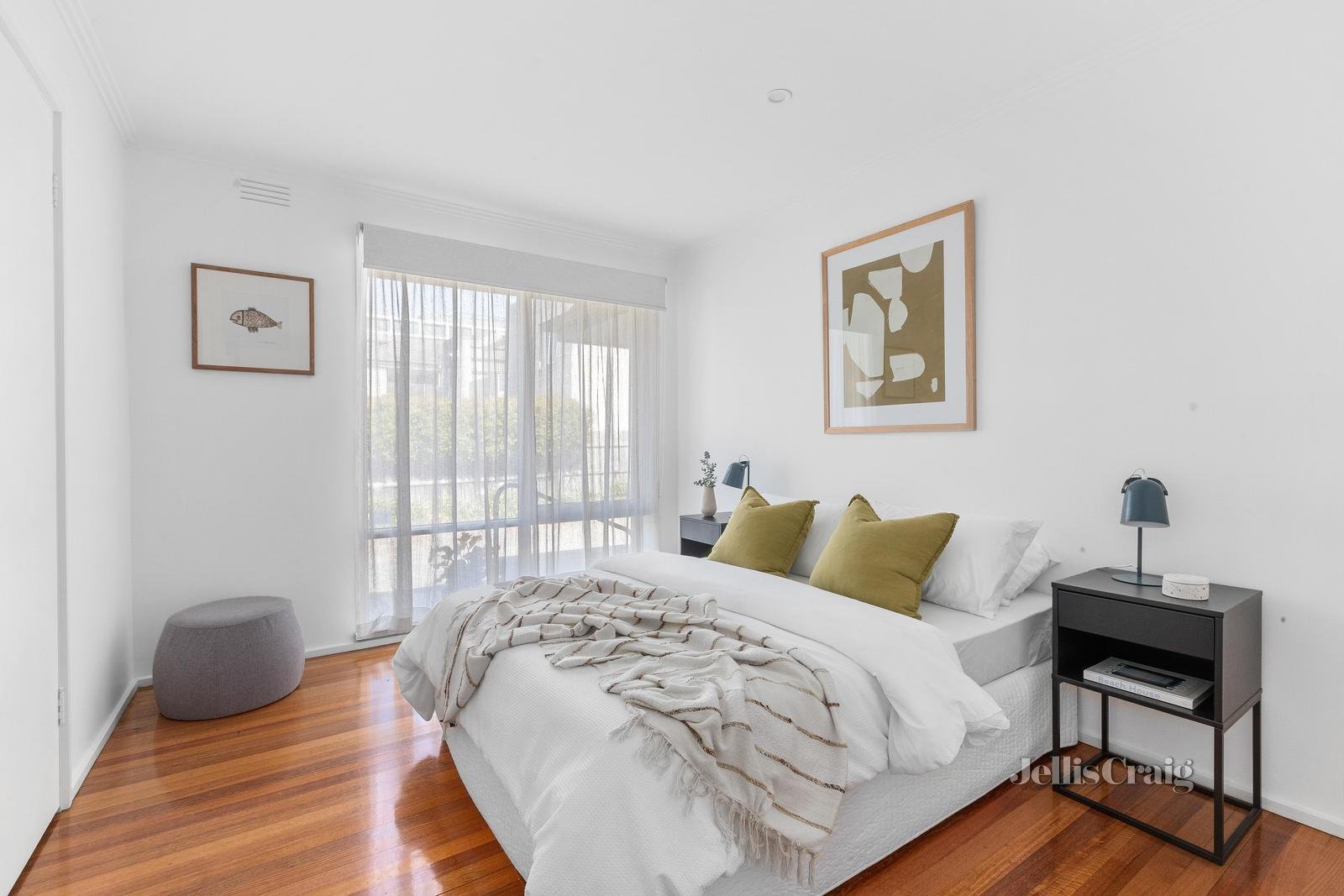 2/72 Holyrood Street, Hampton image 5