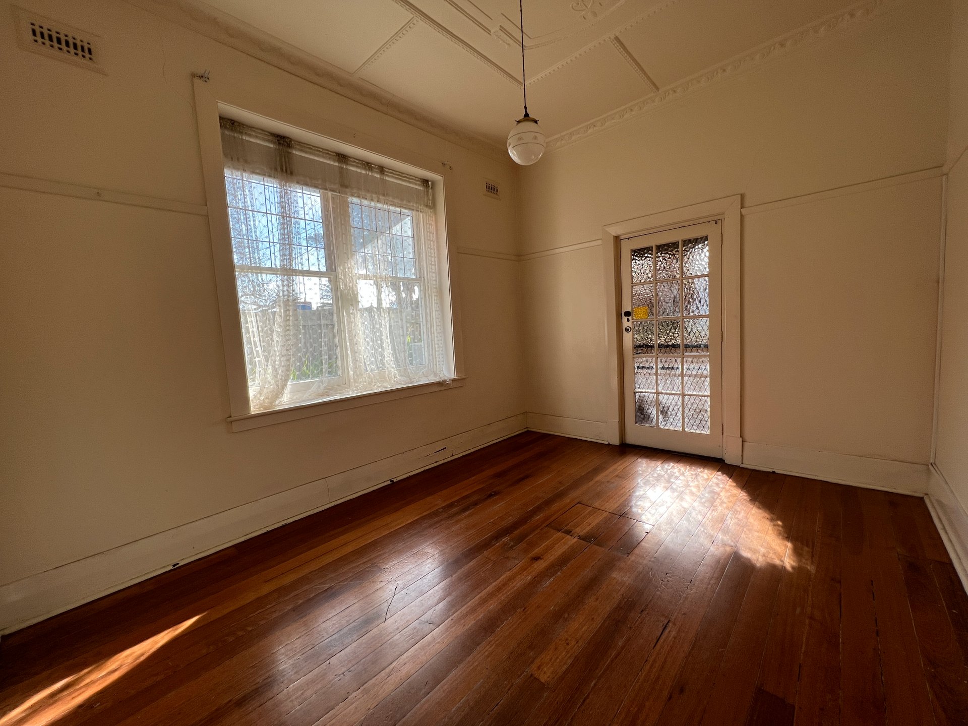 2/72 McKillop Street, Geelong image 4