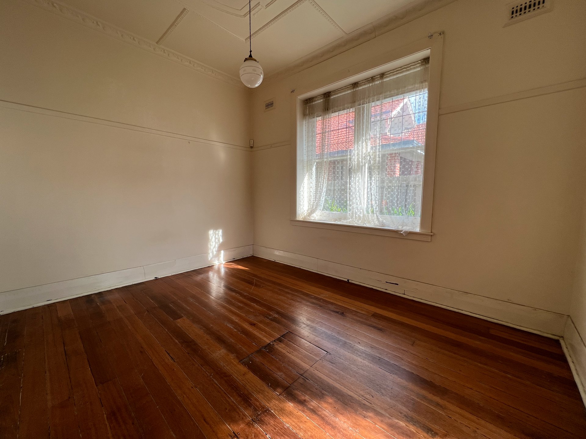 2/72 McKillop Street, Geelong image 5