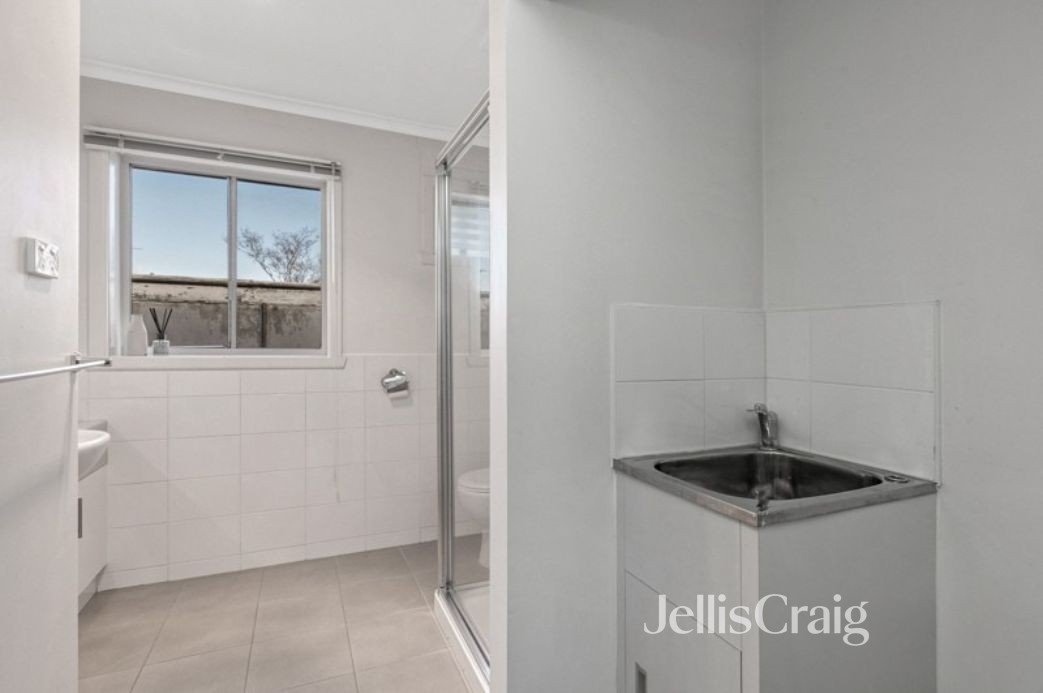 2/72 Speight Street, Newport image 7