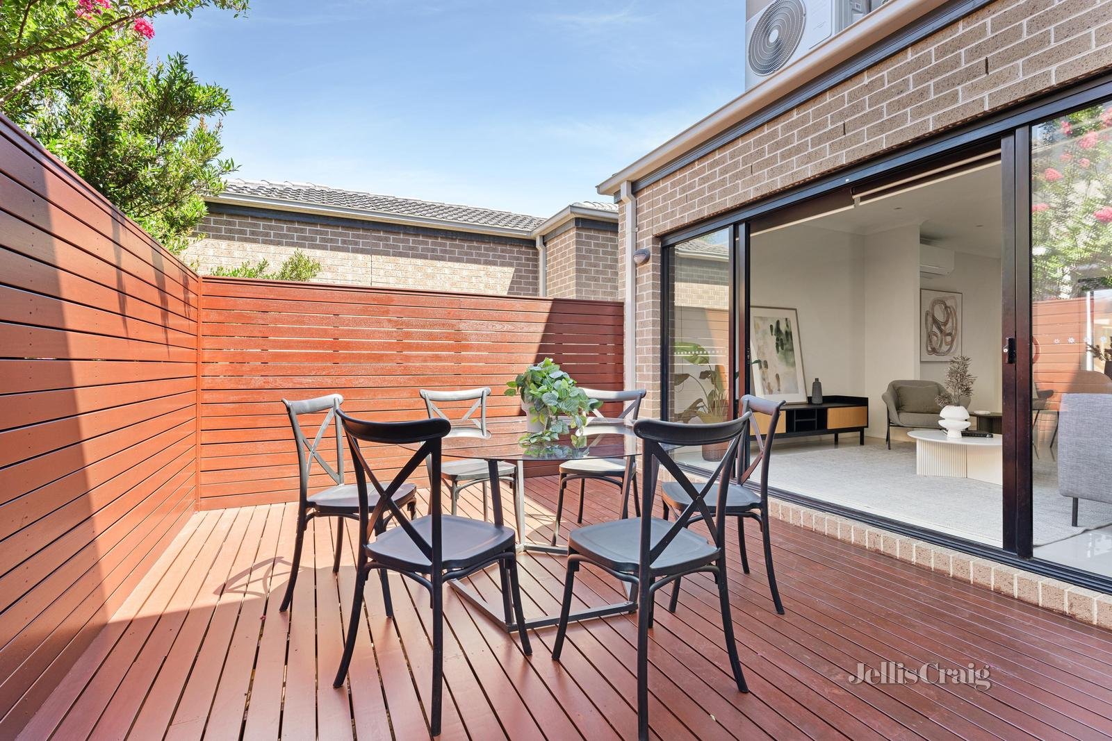 2/72 White Street, Mordialloc image 8