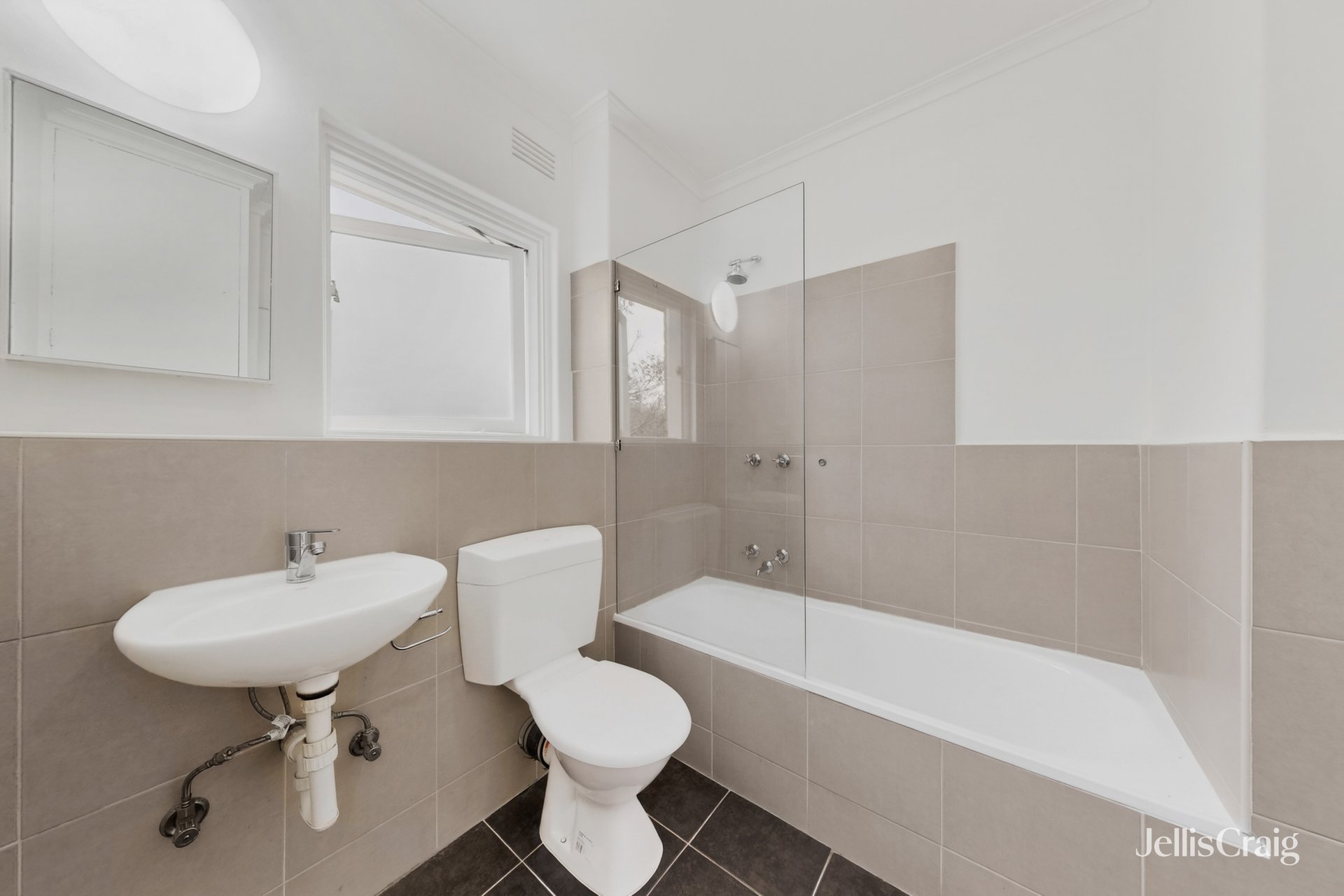 27/3-5 Kireep Road, Balwyn image 8