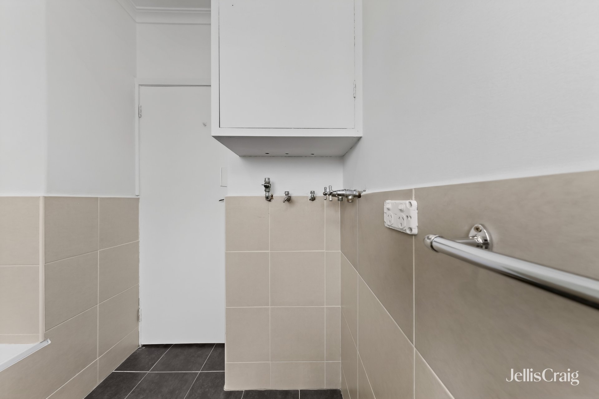 27/3-5 Kireep Road, Balwyn image 9