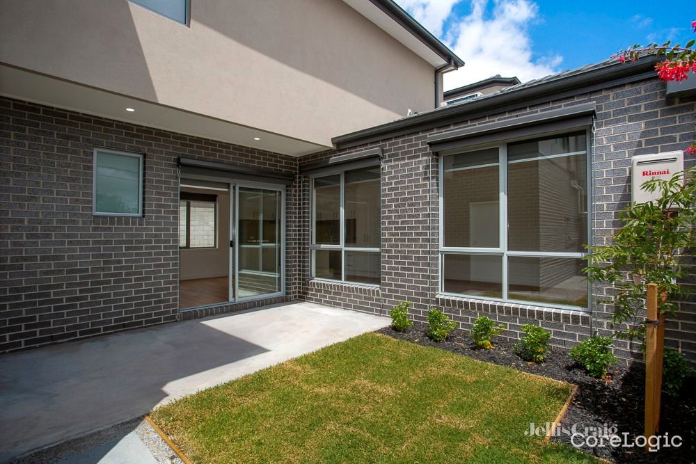 2/73 Boldrewood Parade, Reservoir image 4