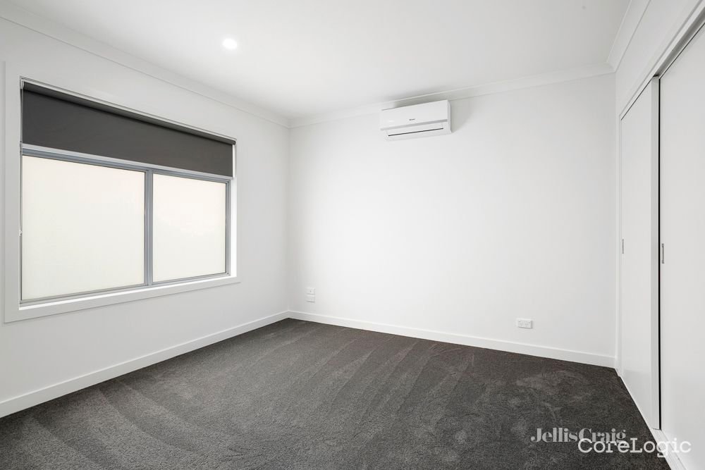 2/73 Boldrewood Parade, Reservoir image 5