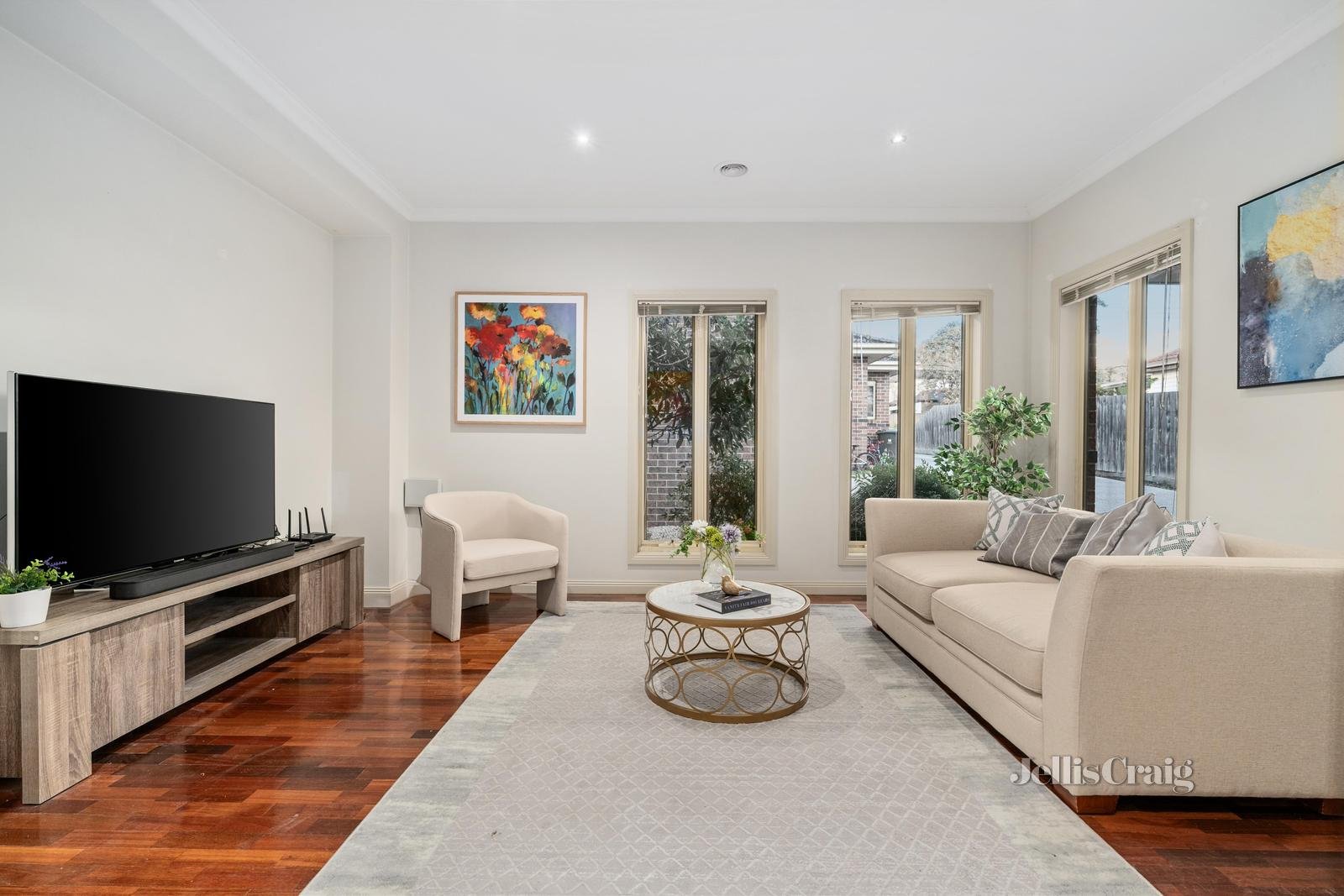 2/73 Stanley Avenue, Mount Waverley image 2