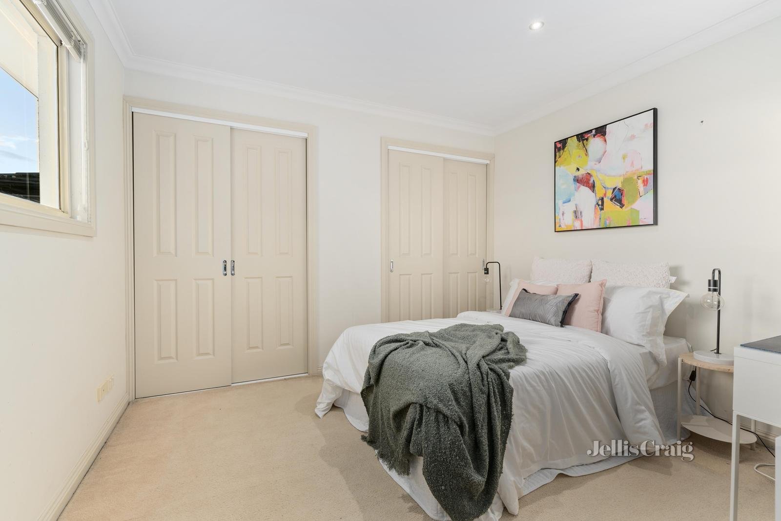 2/73 Stanley Avenue, Mount Waverley image 9