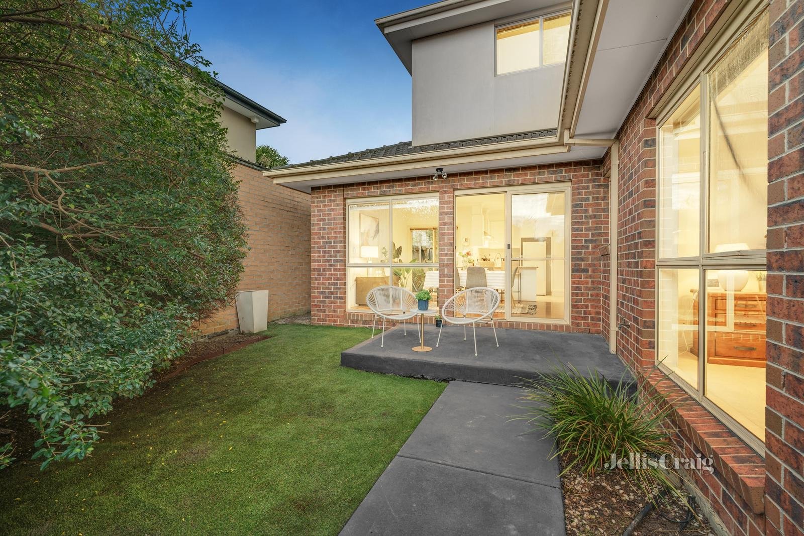 2/73 Stanley Avenue, Mount Waverley image 12