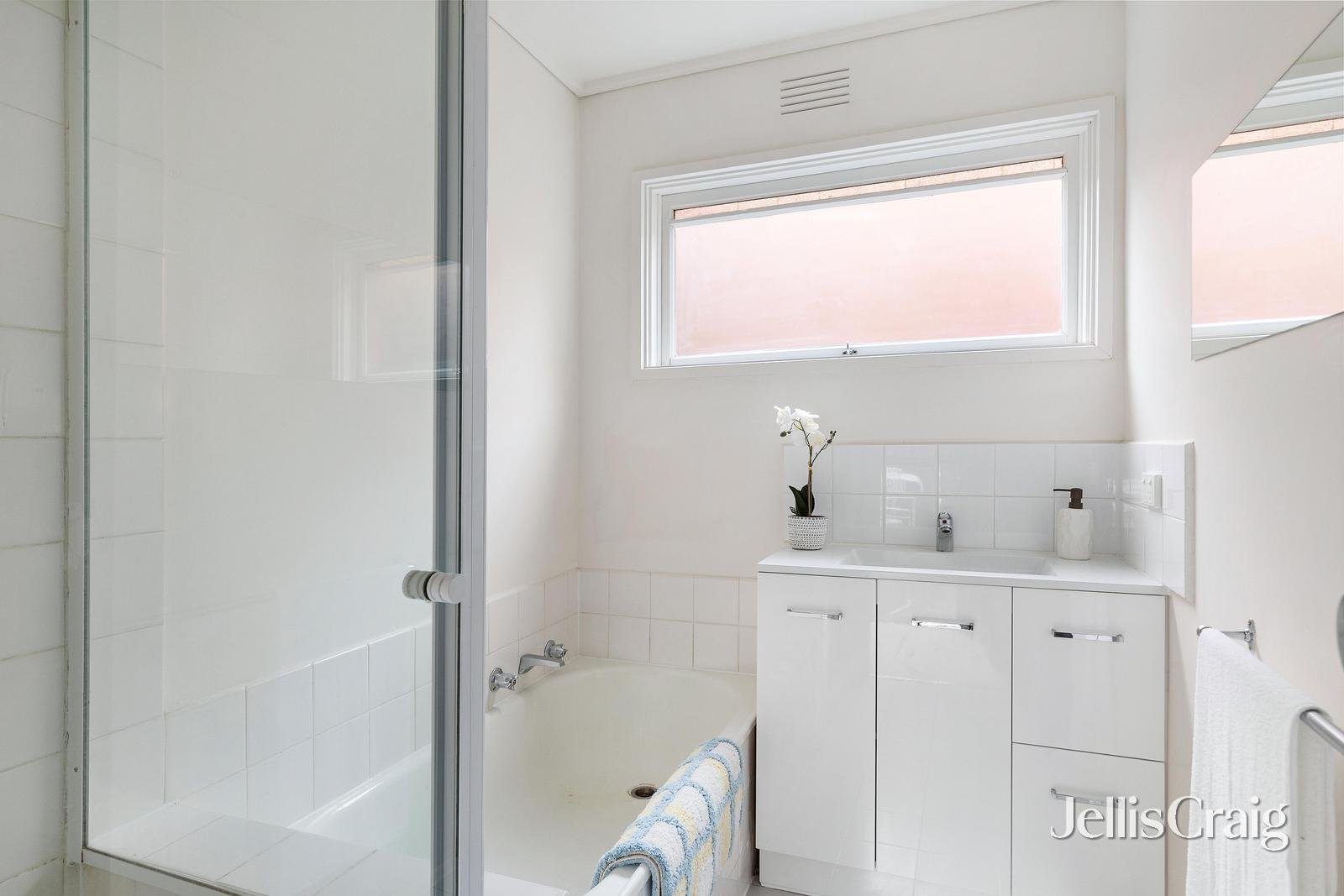 2/74 Airlie Road, Montmorency image 11