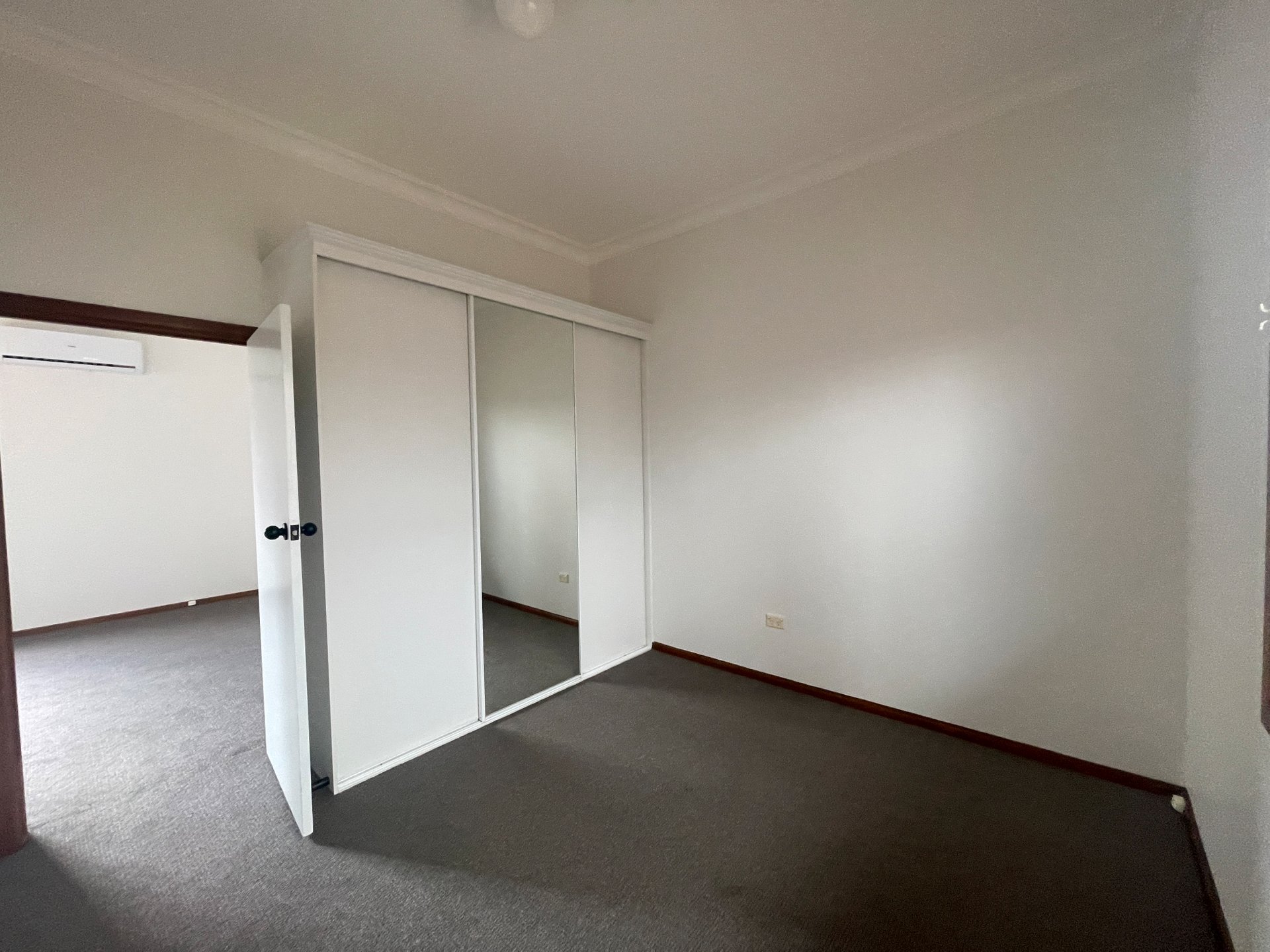 274 BELLERINE Street, South&nbsp;Geelong image 8