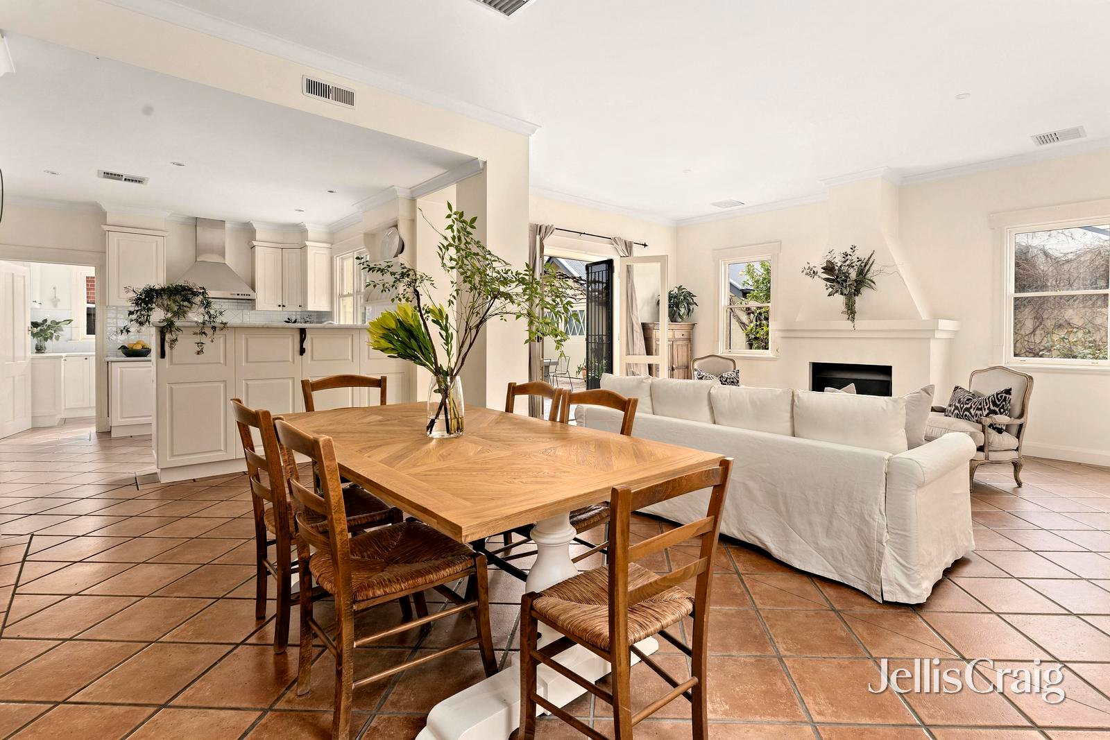 274 Buckley Street, Essendon image 7