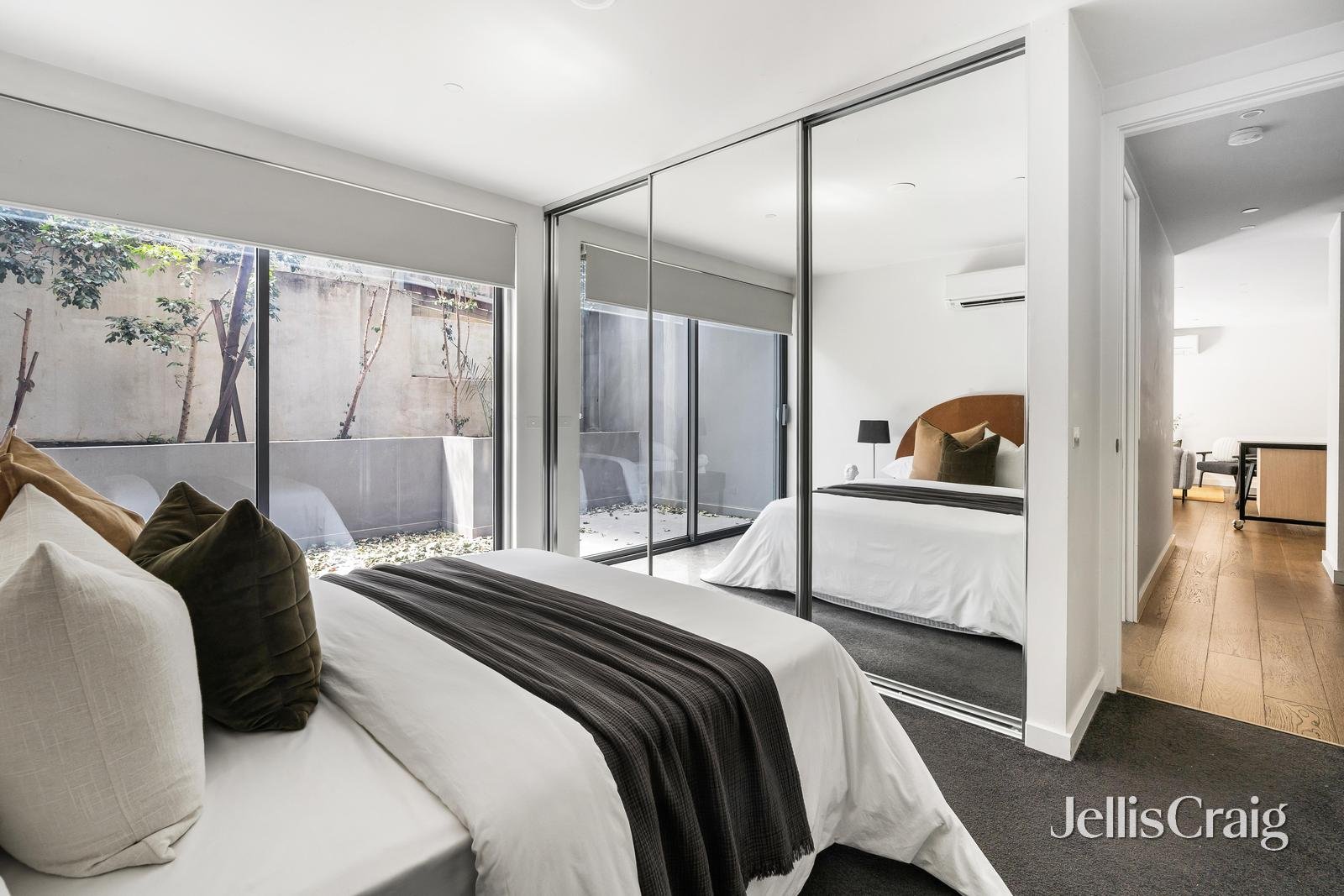 2/74 Darebin Street, Heidelberg image 7