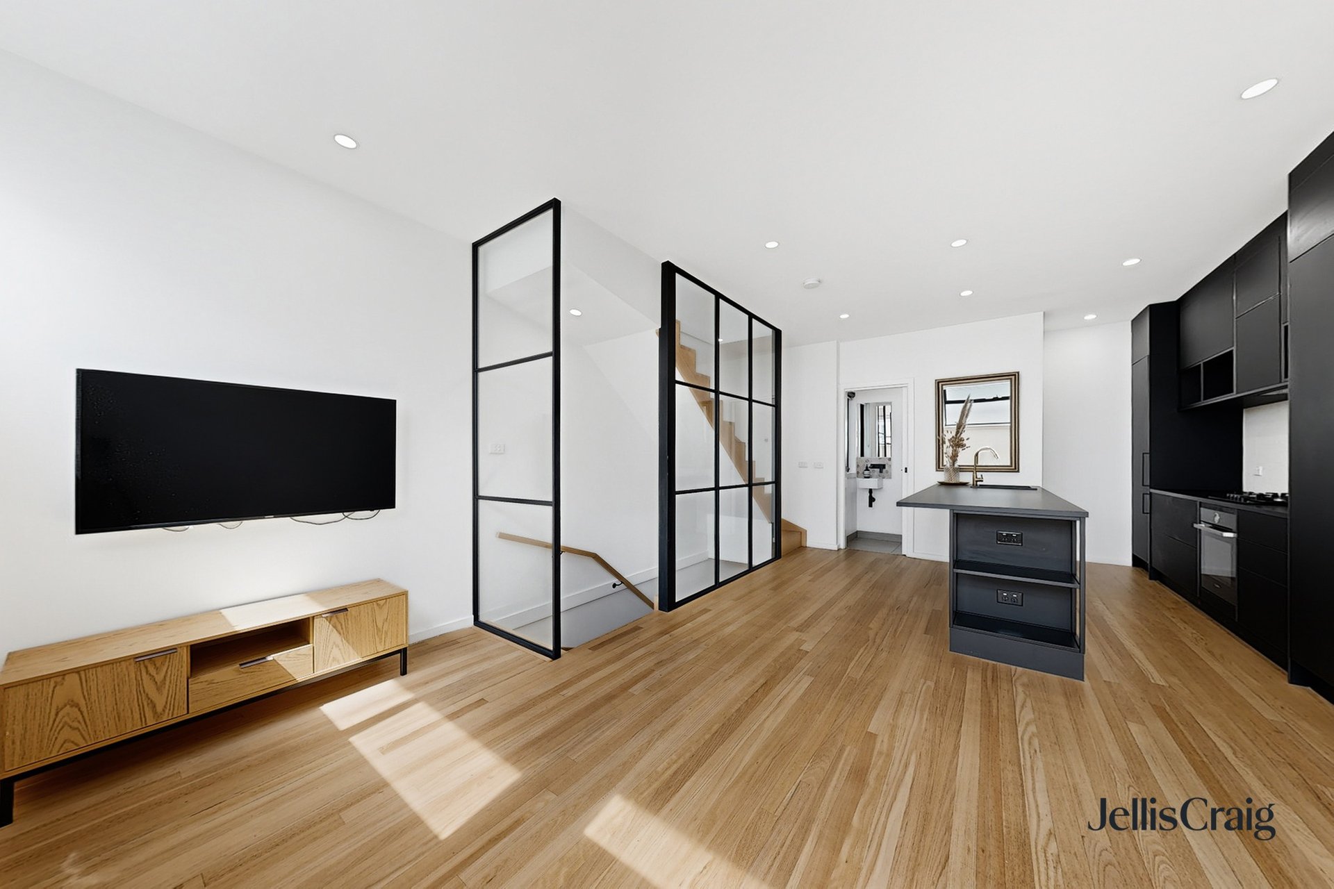 2/74 Nott Street, Port&nbsp;Melbourne image 3
