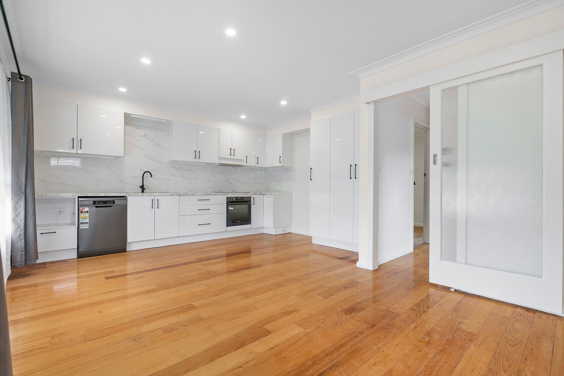 Property Gallery Thumbnail 2