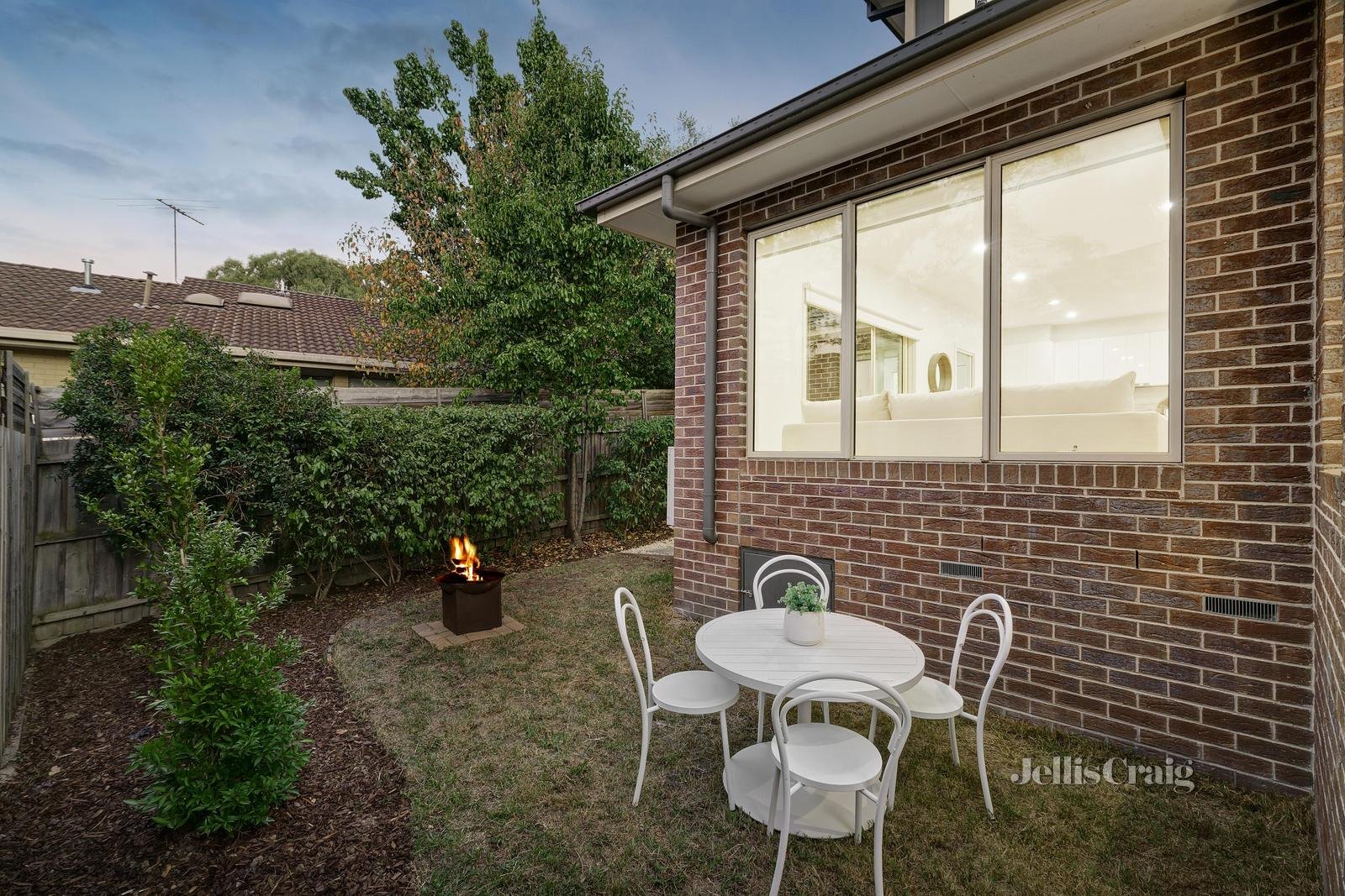 2/74 Sherbourne Road, Montmorency image 14