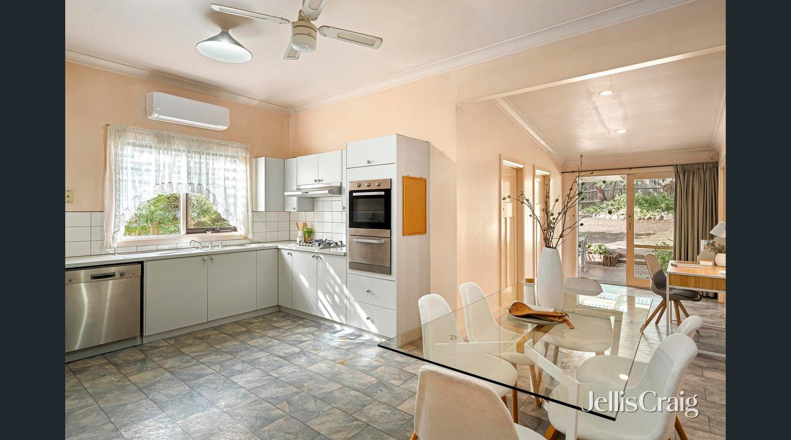275 Dorset Road, Croydon image 2