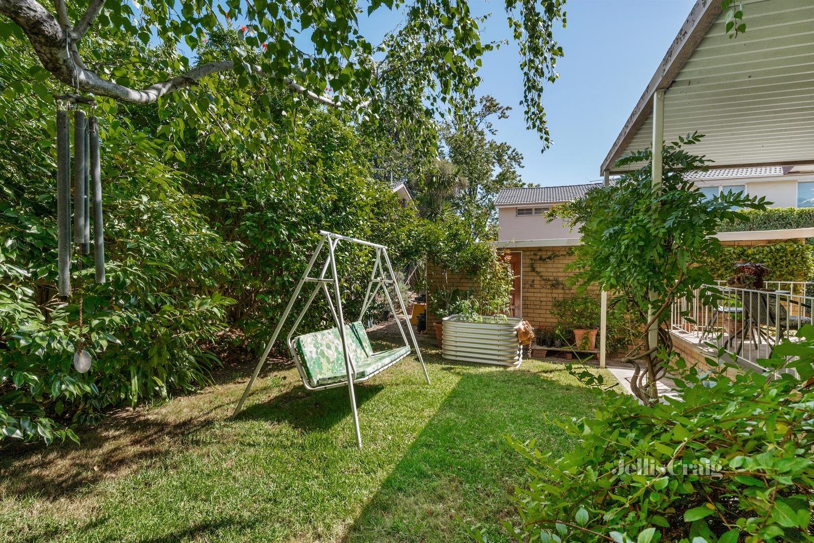 275 Gallaghers Road, Glen Waverley image 10