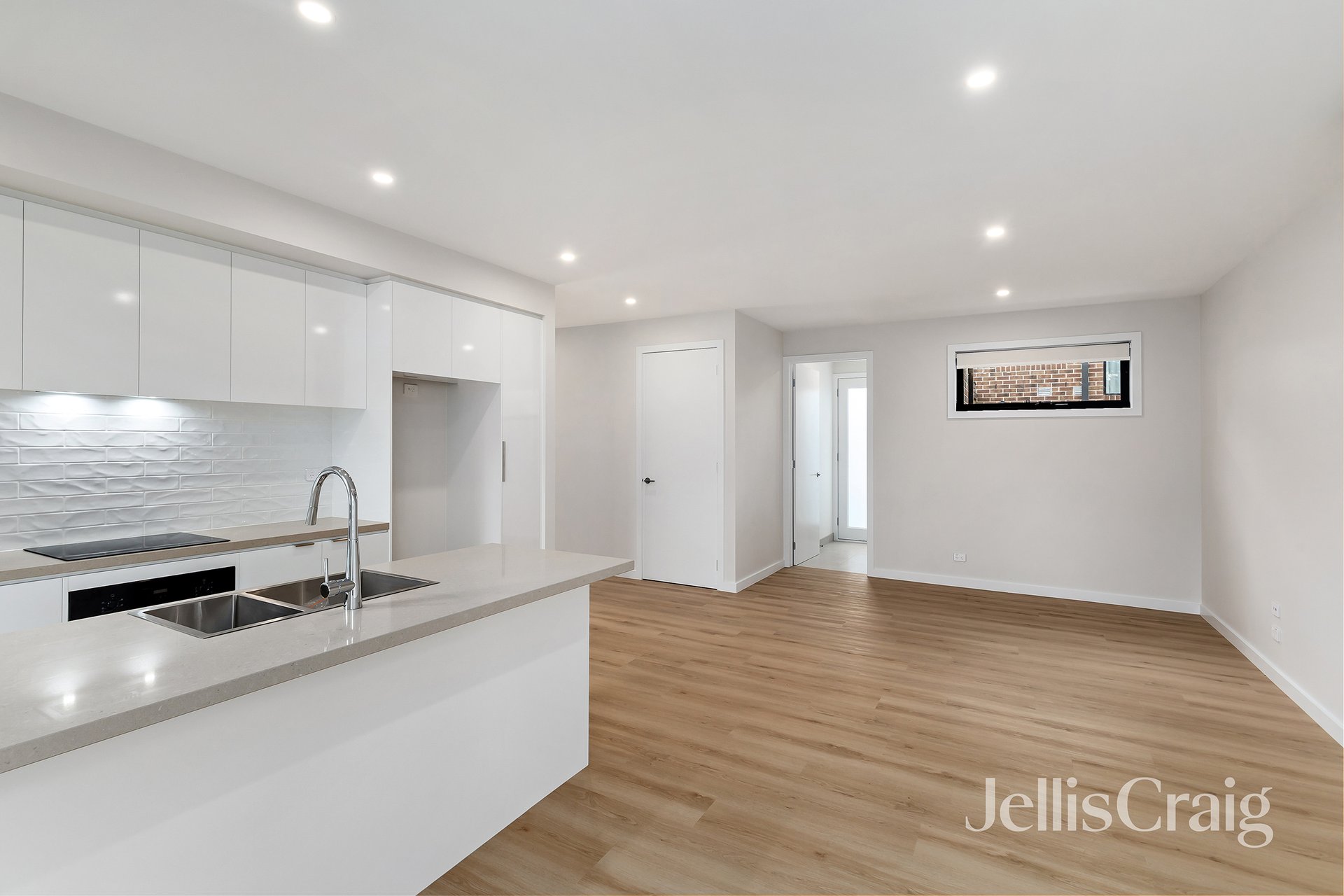 275 Greenwood Drive, Bundoora image 2