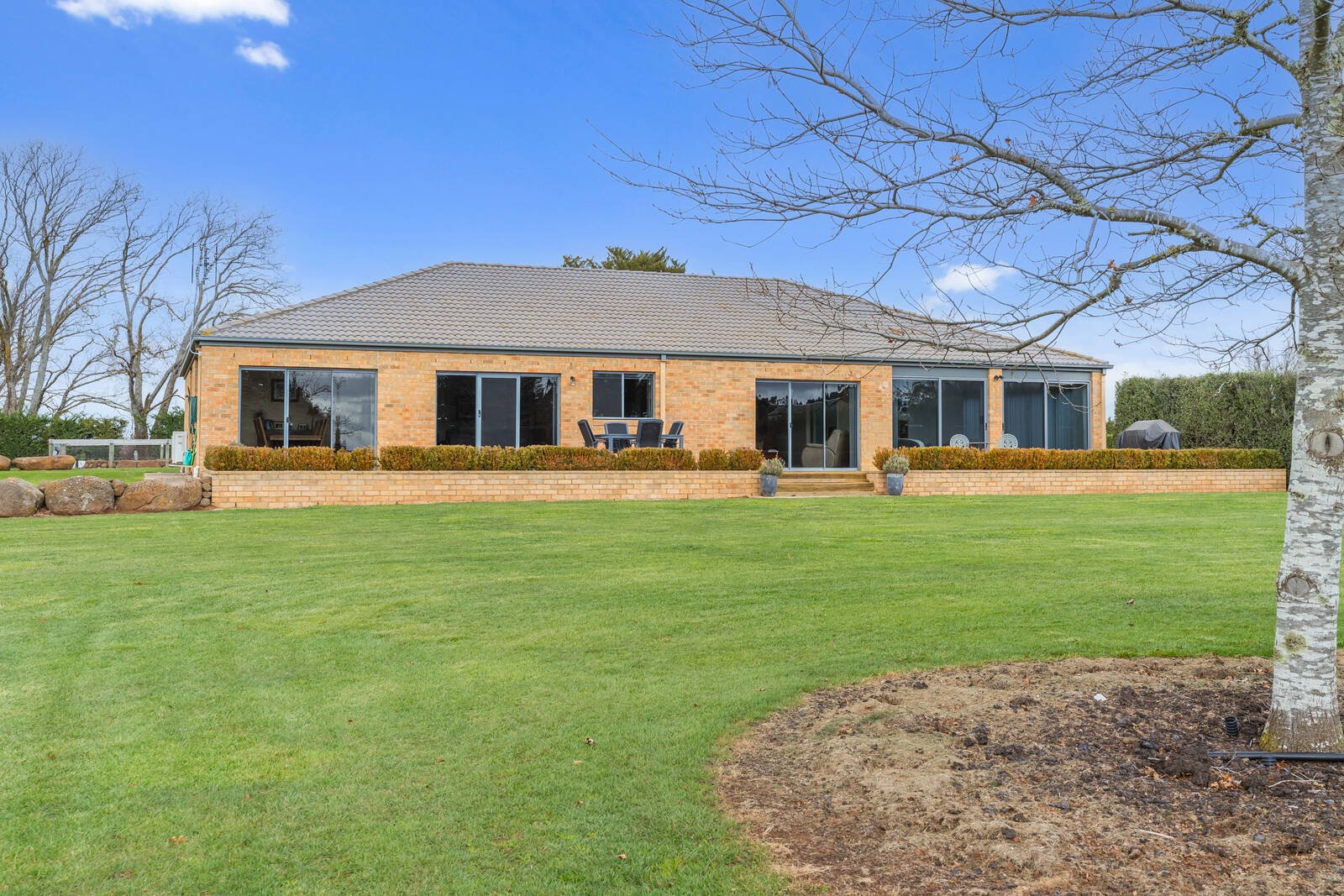 Property Gallery Thumbnail 9