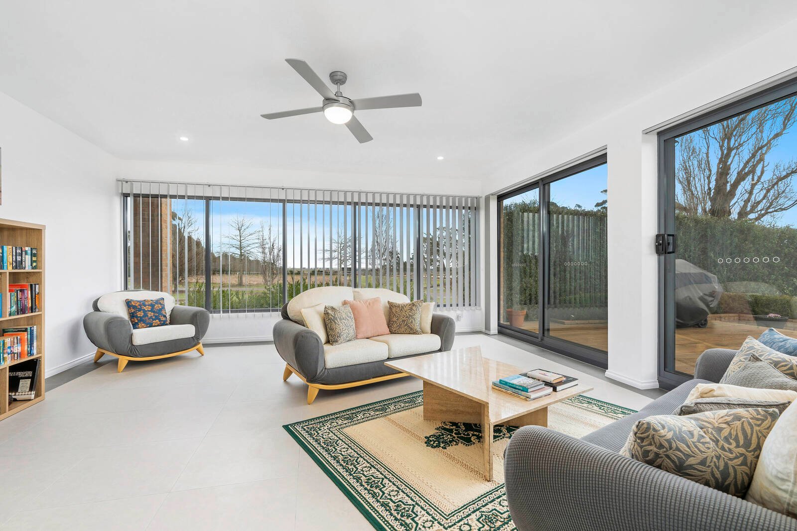 Property Gallery Thumbnail 14