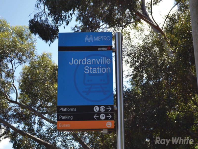 275 High Street Road, Mount Waverley image 5