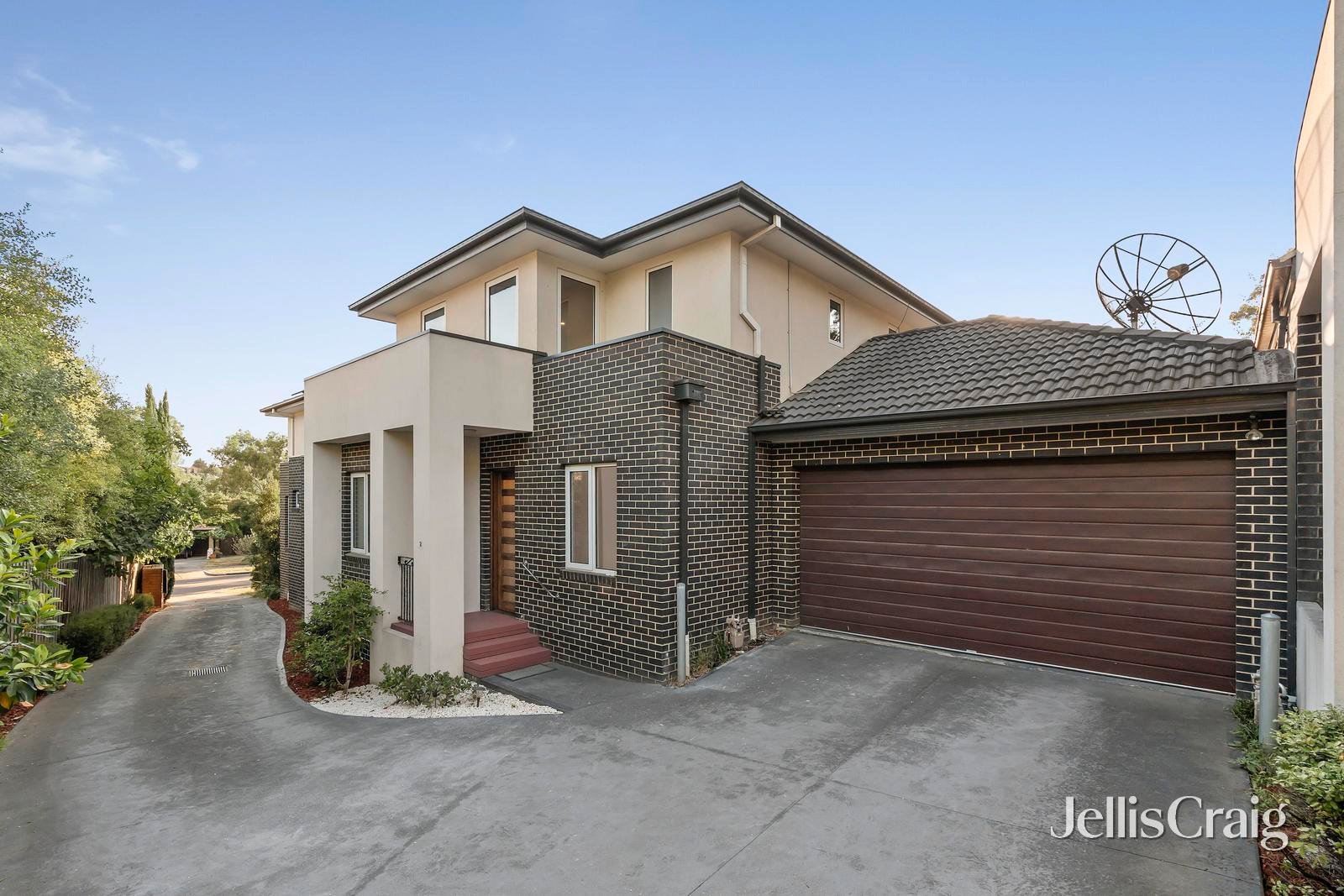2/75 The Grange, Templestowe image 1