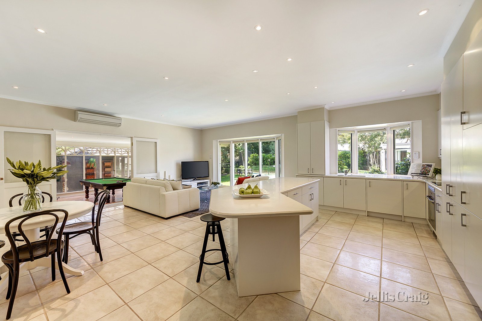 275 Union Road, Balwyn image 6