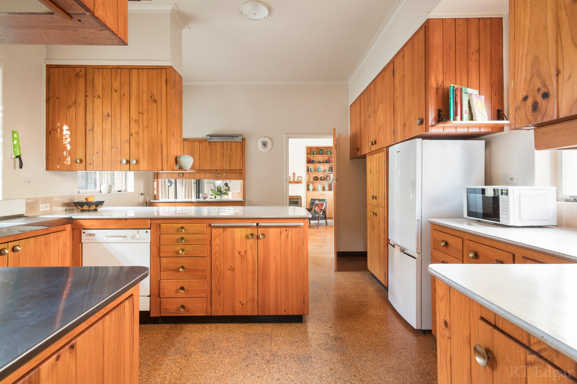 Property Gallery Thumbnail 5