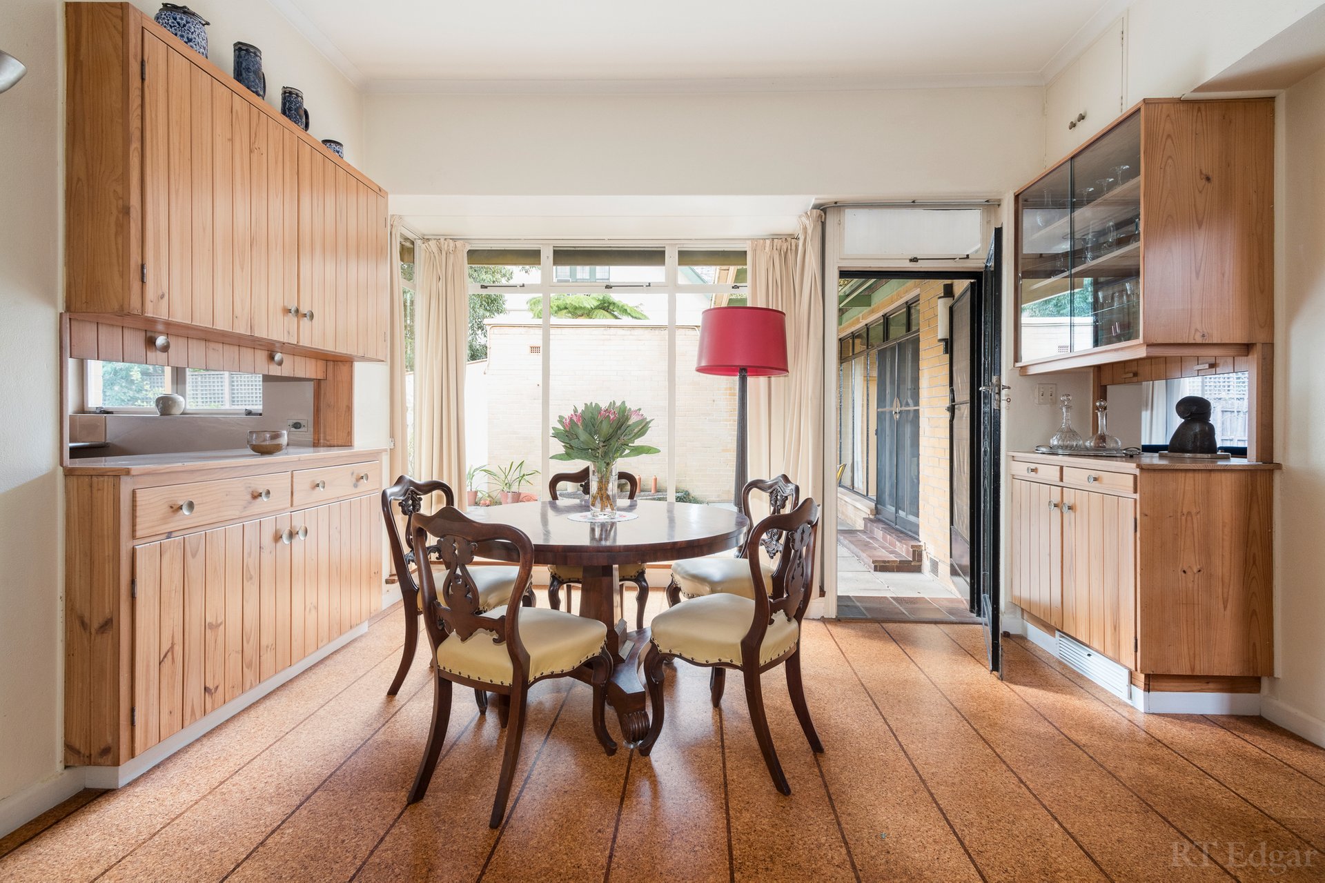 Property Gallery Thumbnail 17