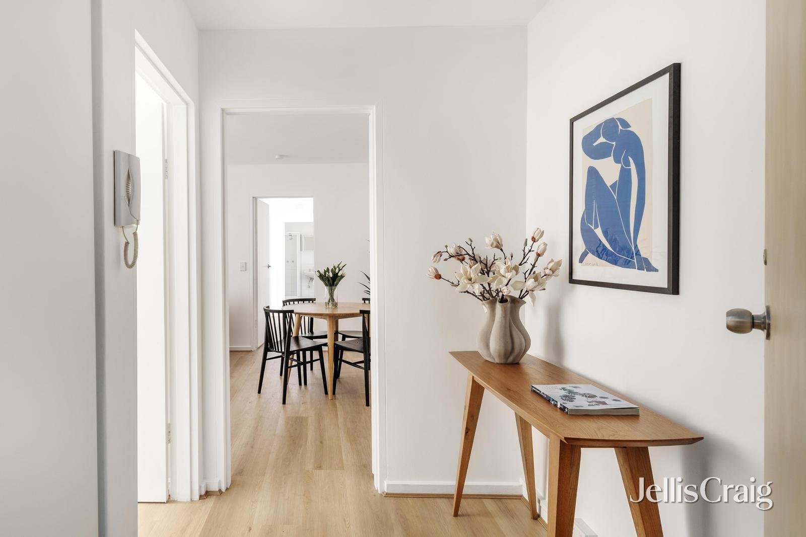 2/757 Burwood Road, Hawthorn&nbsp;East image 2