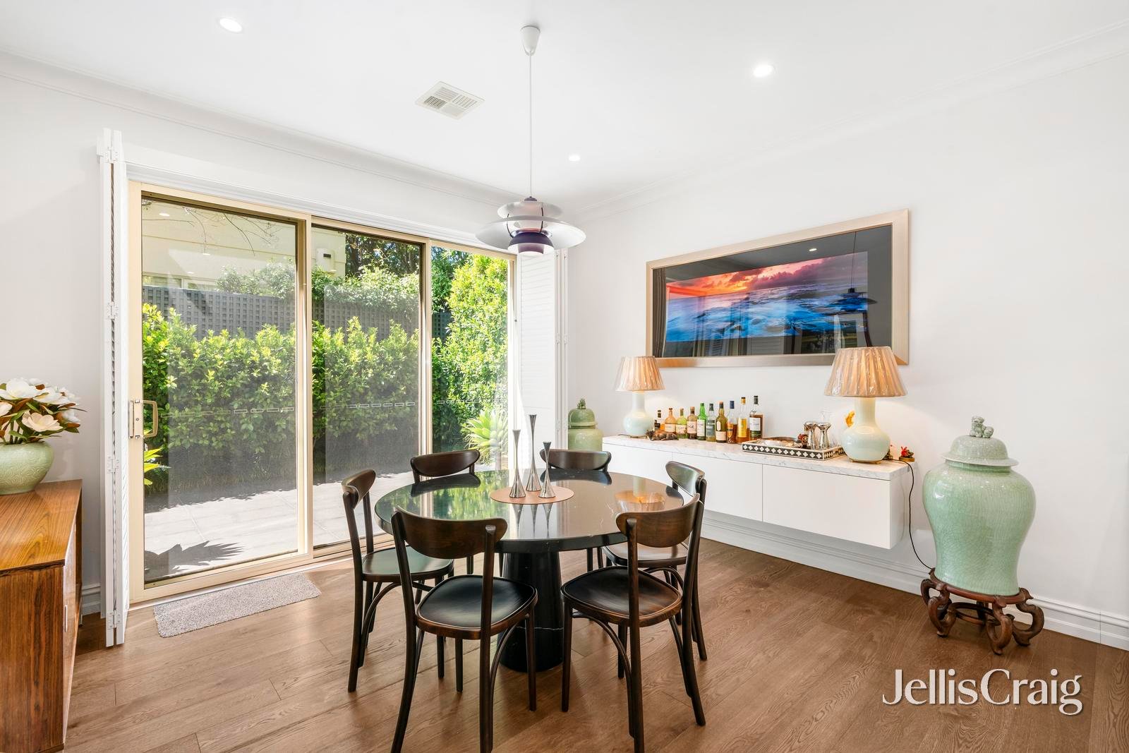 2/757 Malvern Road, Toorak image 3